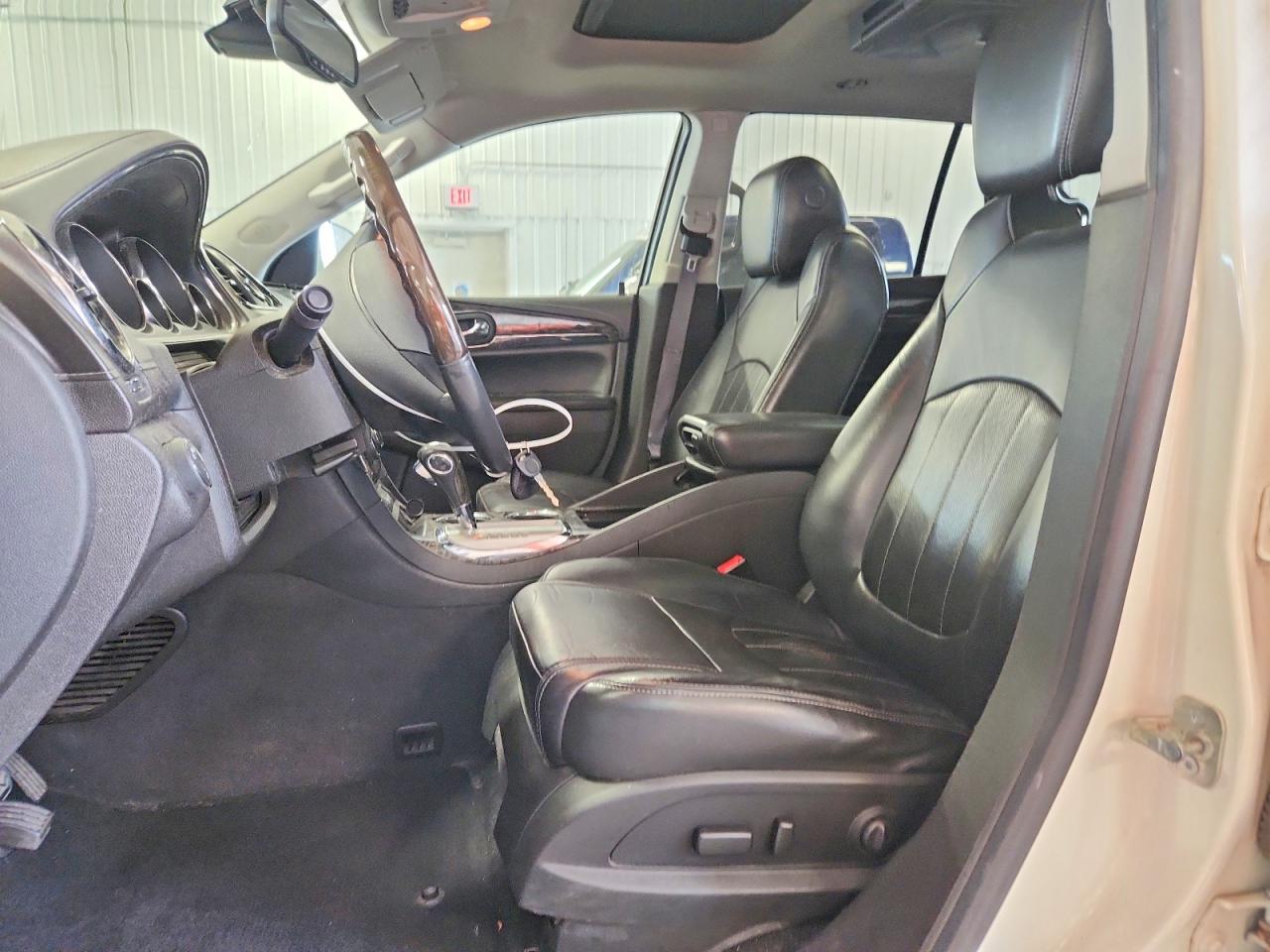 2014 Buick Enclave White vin: 5GAKVBKD8EJ222553