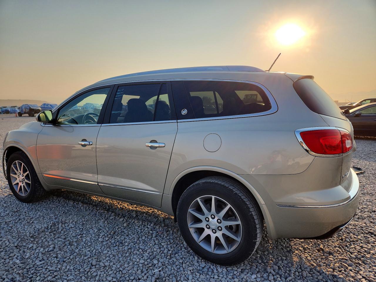 2014 Buick Enclave Silver vin: 5GAKVBKD8EJ228157