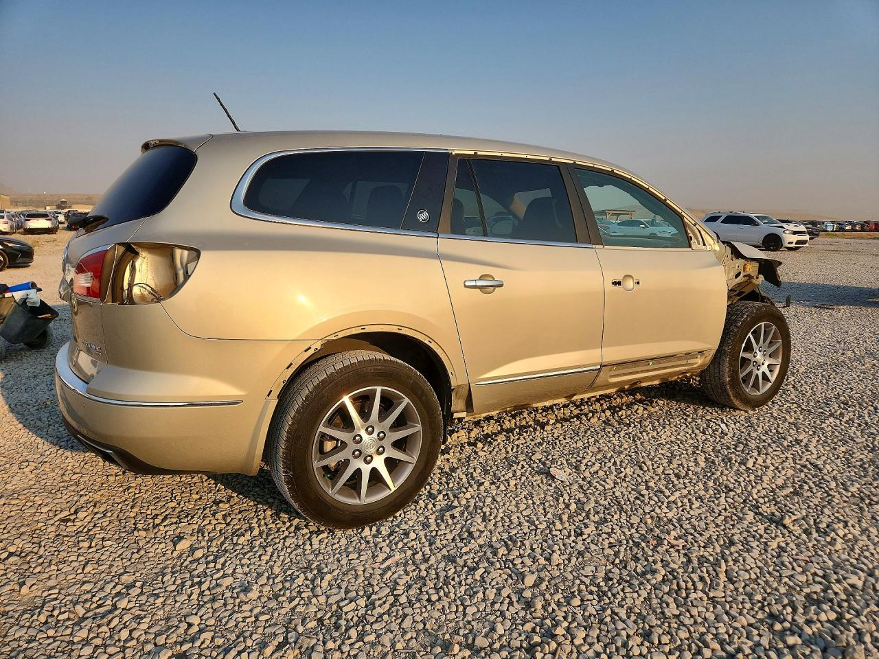 2014 Buick Enclave Silver vin: 5GAKVBKD8EJ228157