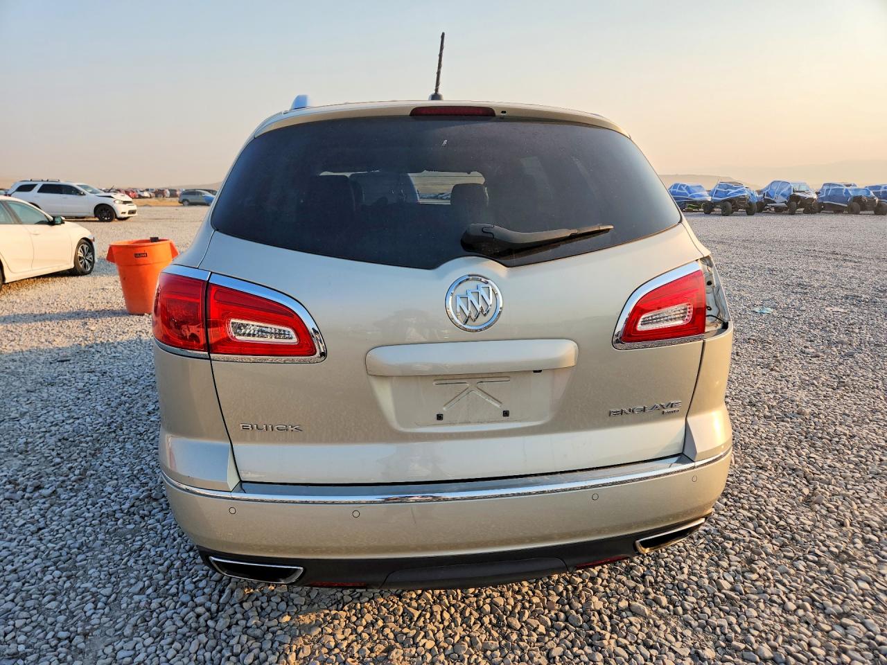 2014 Buick Enclave Silver vin: 5GAKVBKD8EJ228157