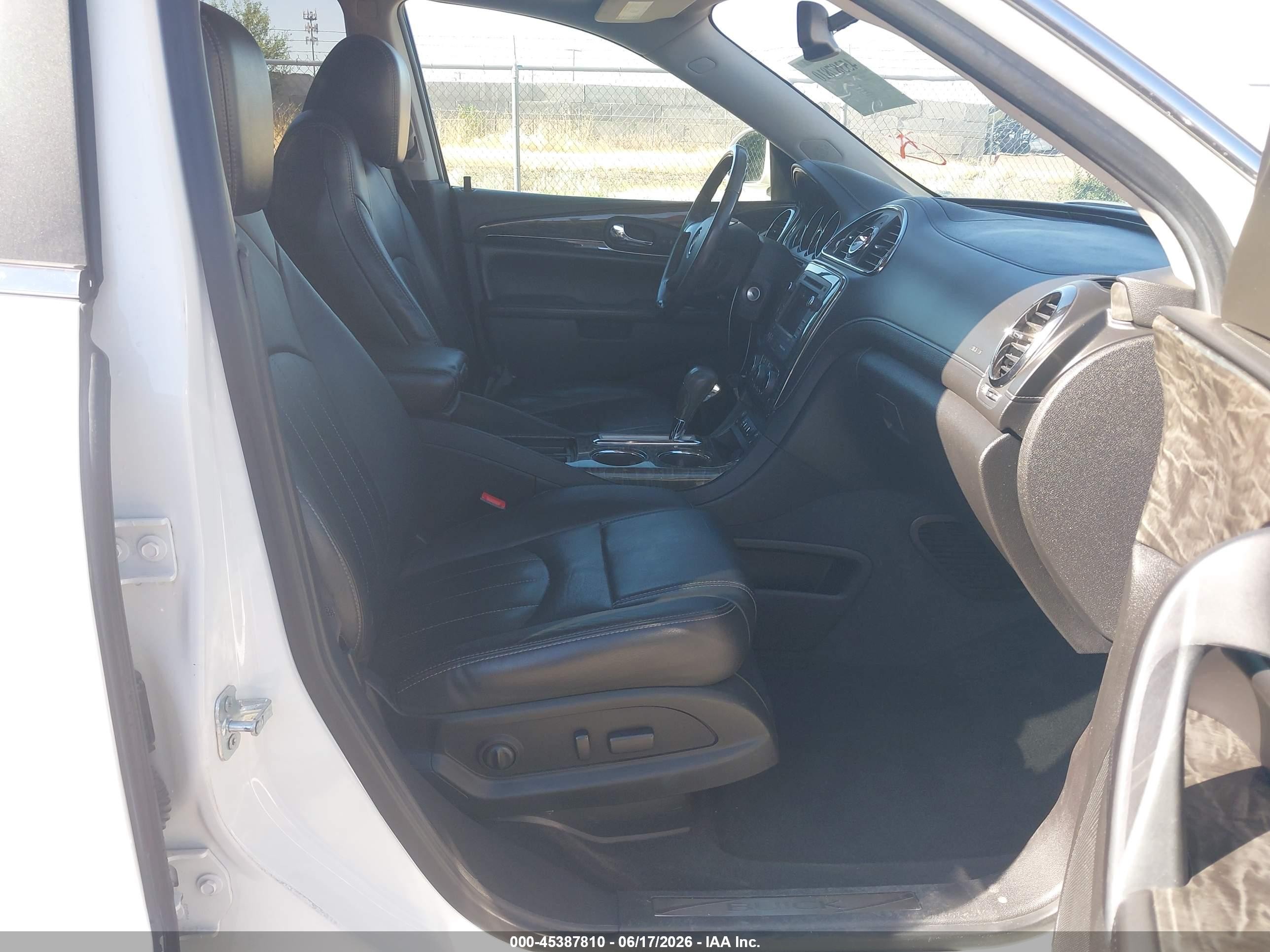 2014 Buick Enclave Leather Белый vin: 5GAKVBKD8EJ361744