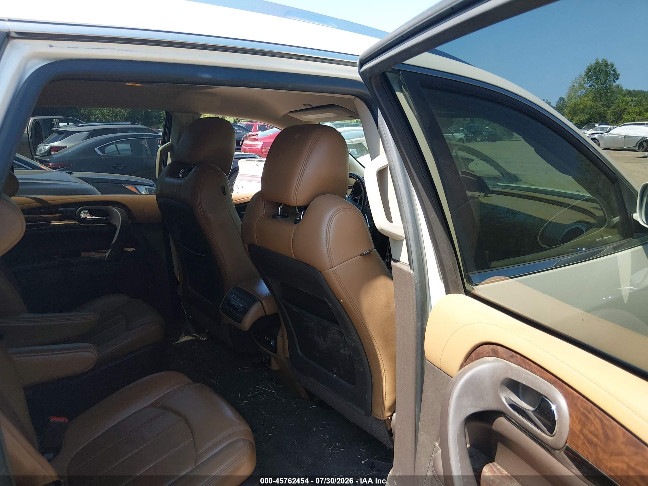 2014 Buick Enclave Leather White vin: 5GAKVBKD8EJ365423
