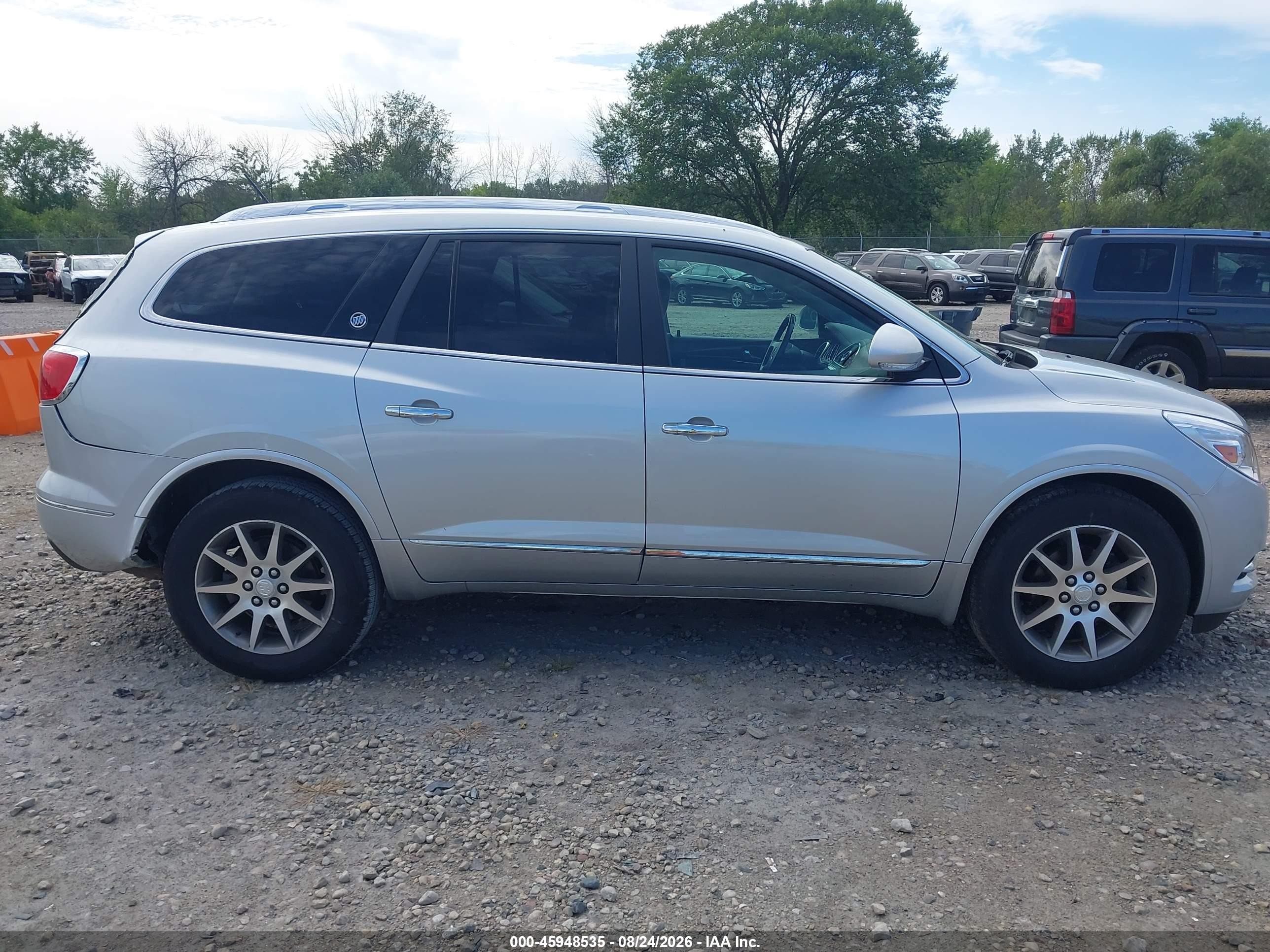 2015 Buick Enclave Leather Silver vin: 5GAKVBKD8FJ127914