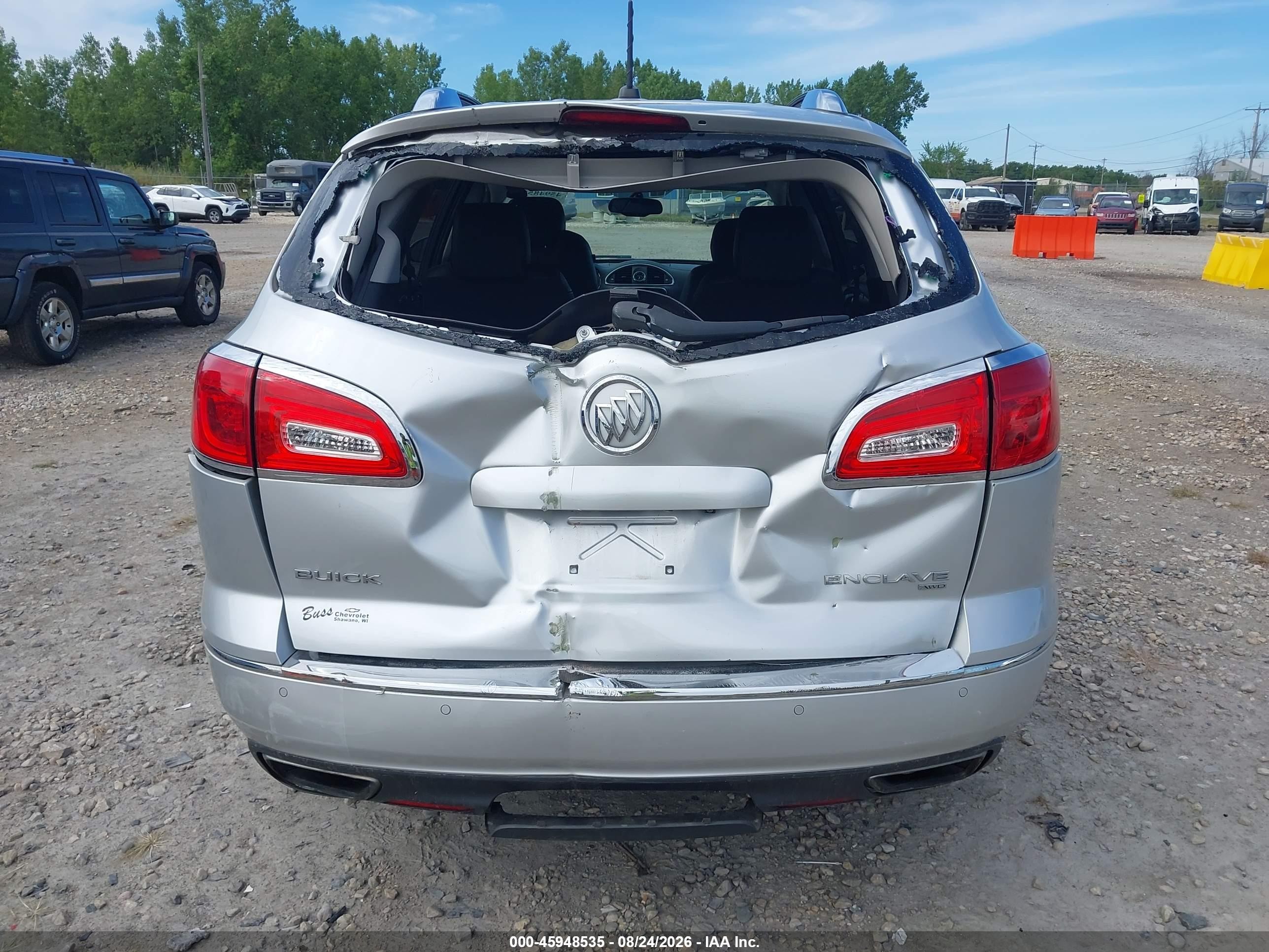 2015 Buick Enclave Leather Silver vin: 5GAKVBKD8FJ127914