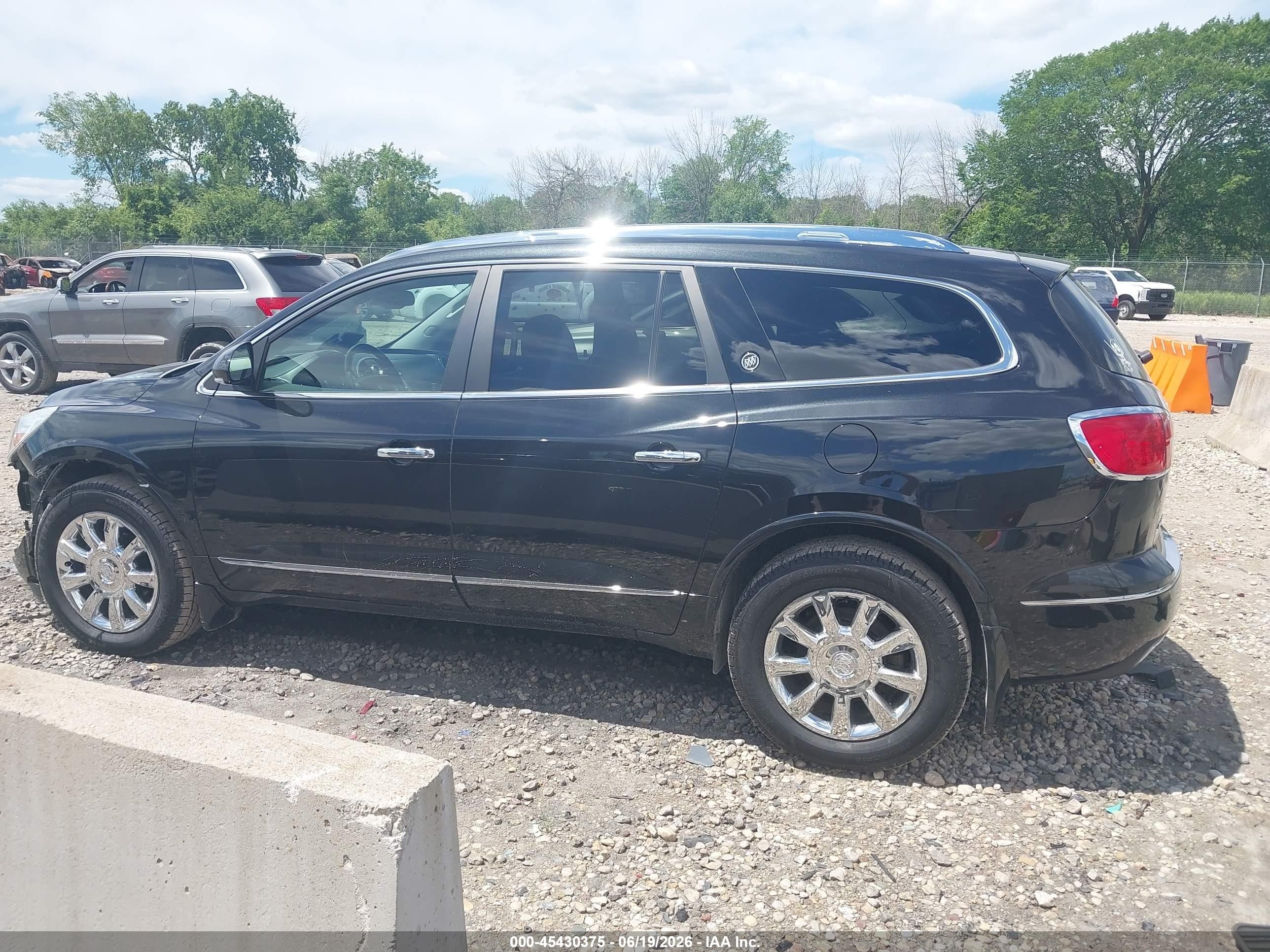 2015 Buick Enclave Leather Black vin: 5GAKVBKD8FJ195470