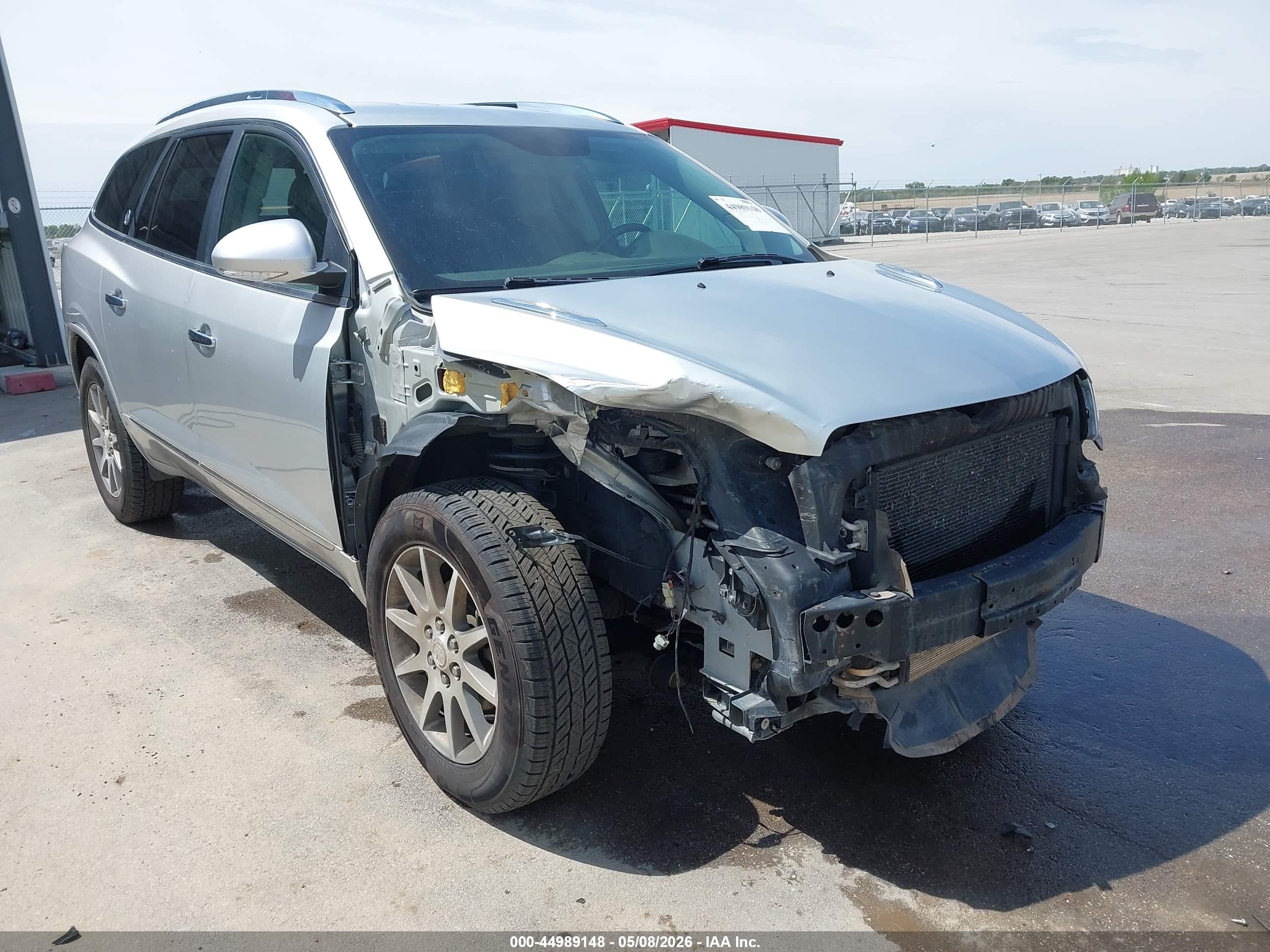 2014 Buick Enclave Leather Silver vin: 5GAKVBKD9EJ113986