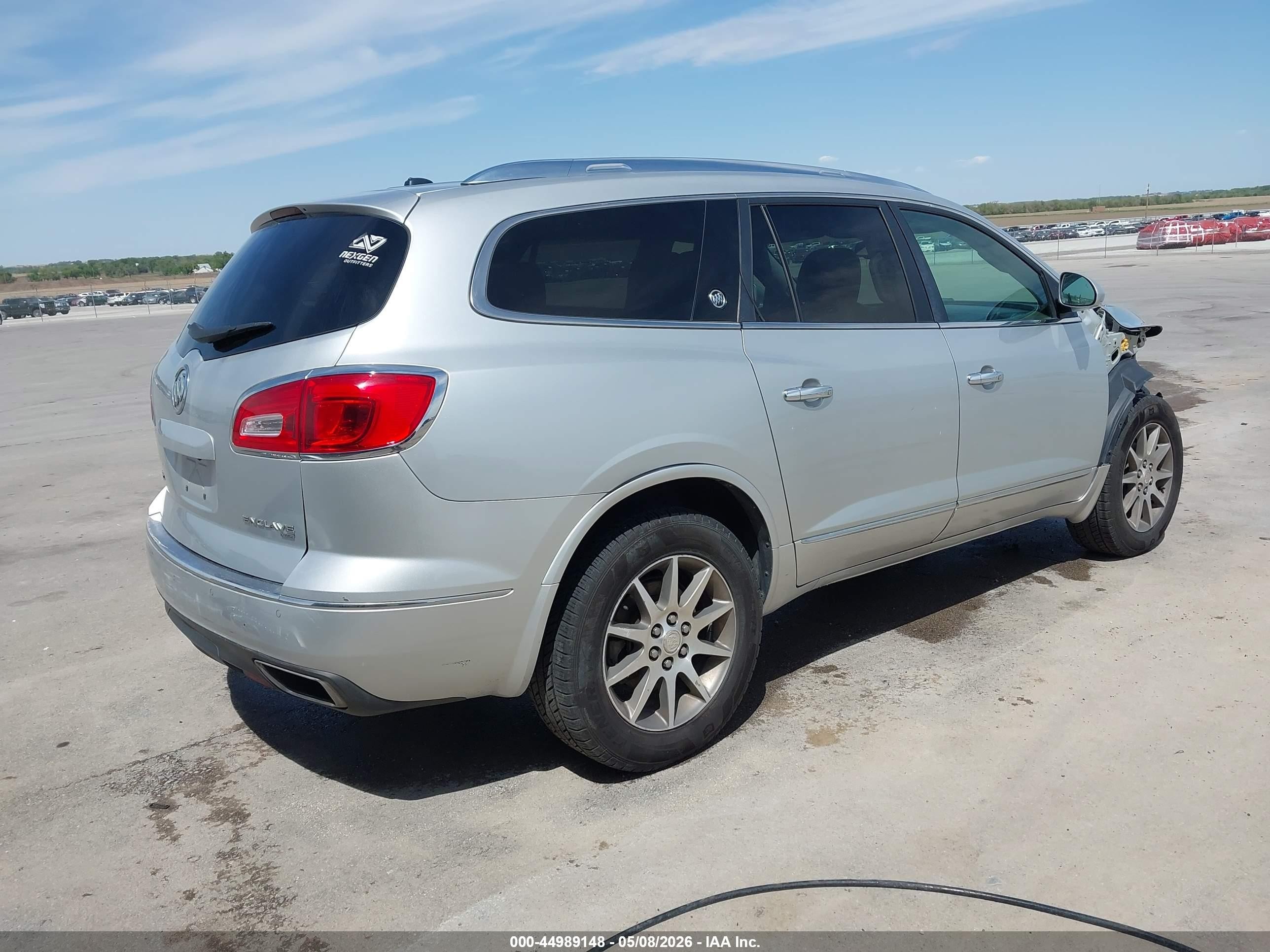 2014 Buick Enclave Leather Silver vin: 5GAKVBKD9EJ113986