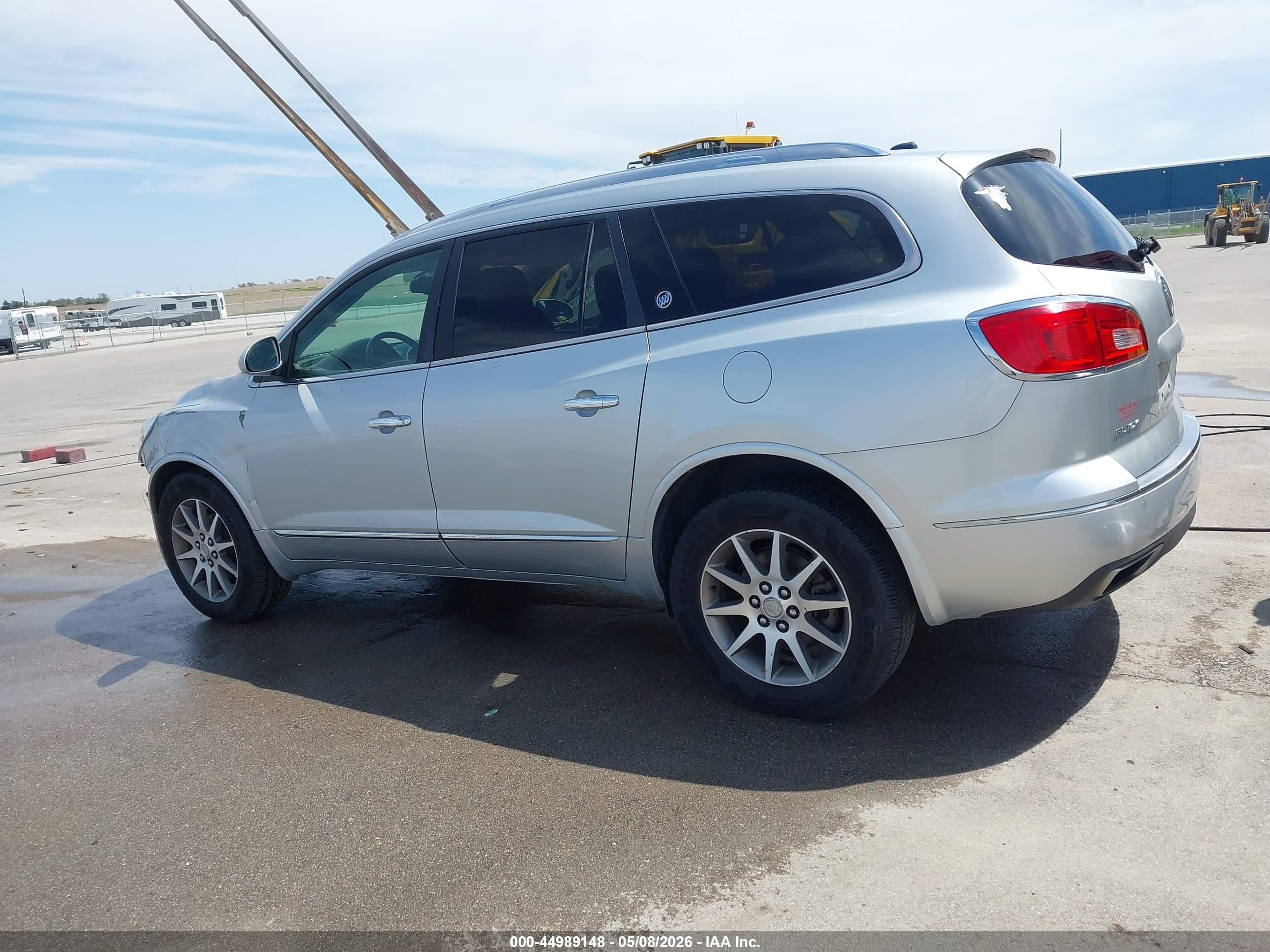 2014 Buick Enclave Leather Silver vin: 5GAKVBKD9EJ113986