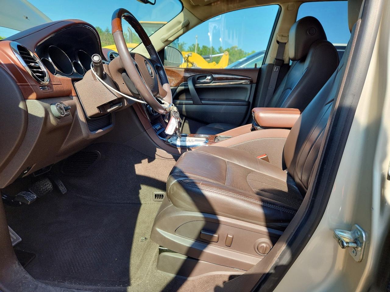 2014 Buick Enclave Beige vin: 5GAKVBKD9EJ268490