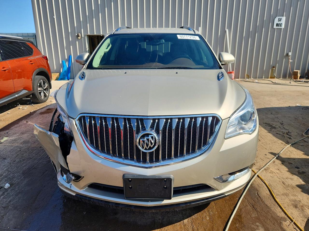 2014 Buick Enclave Beige vin: 5GAKVBKD9EJ268490