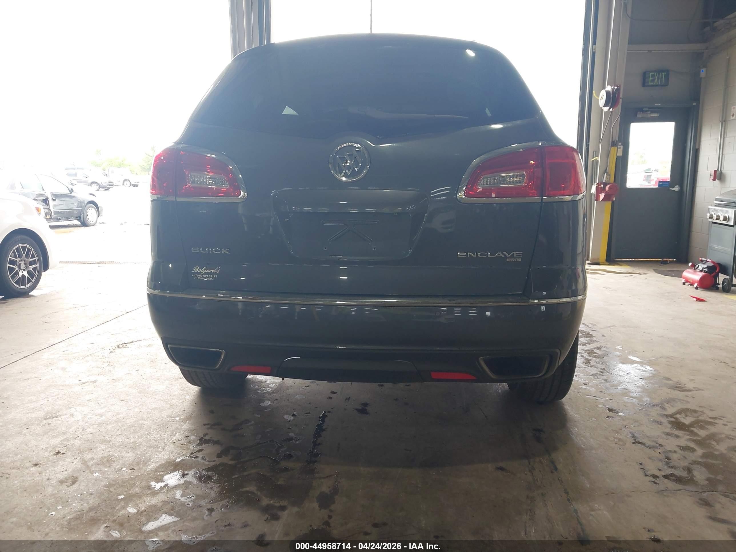 2014 Buick Enclave Leather Gray vin: 5GAKVBKD9EJ300600