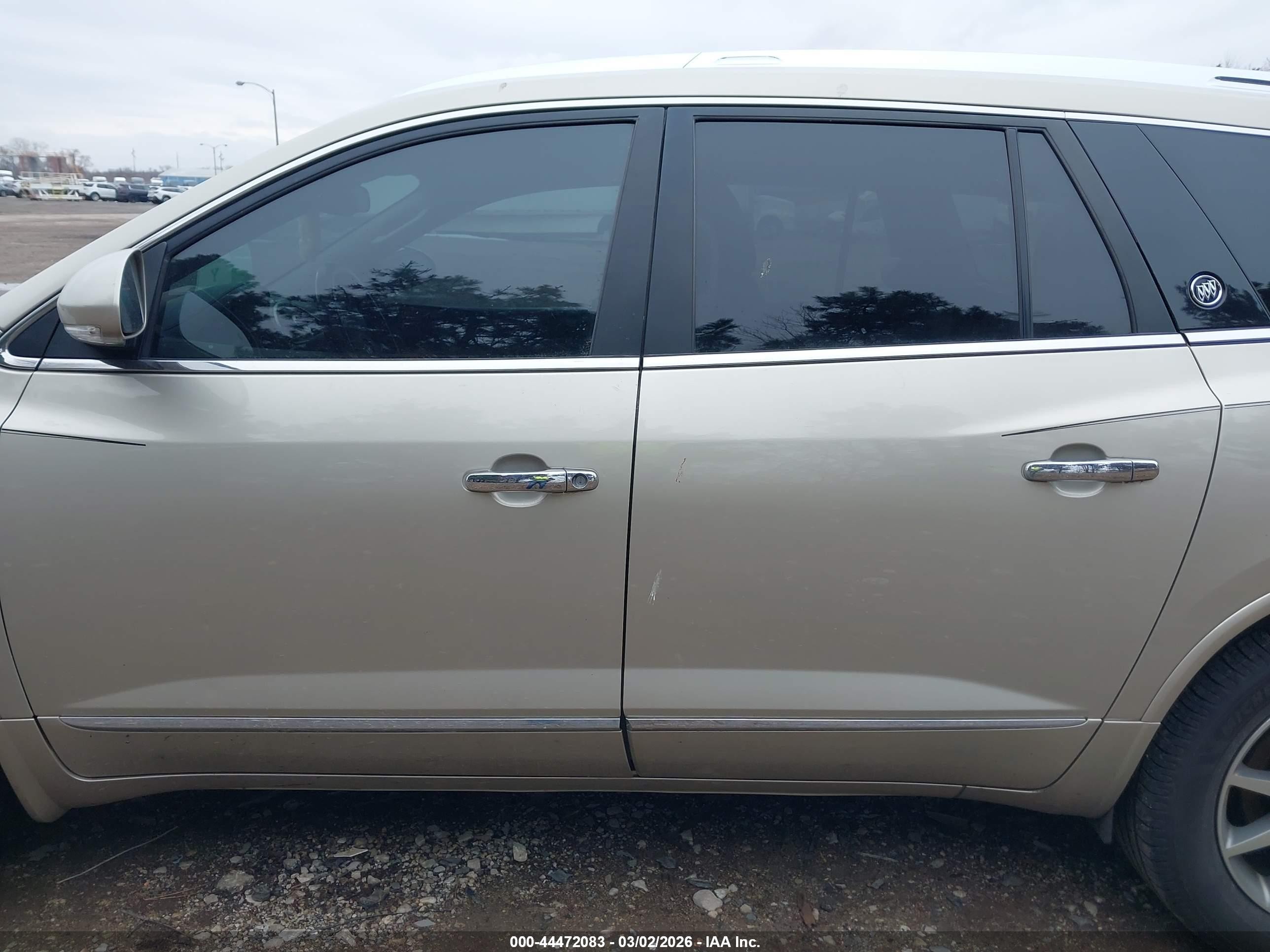 2014 Buick Enclave Leather Beige vin: 5GAKVBKD9EJ336934