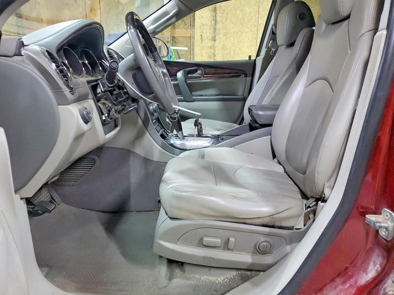 2015 Buick Enclave Бордовый vin: 5GAKVBKD9FJ141742