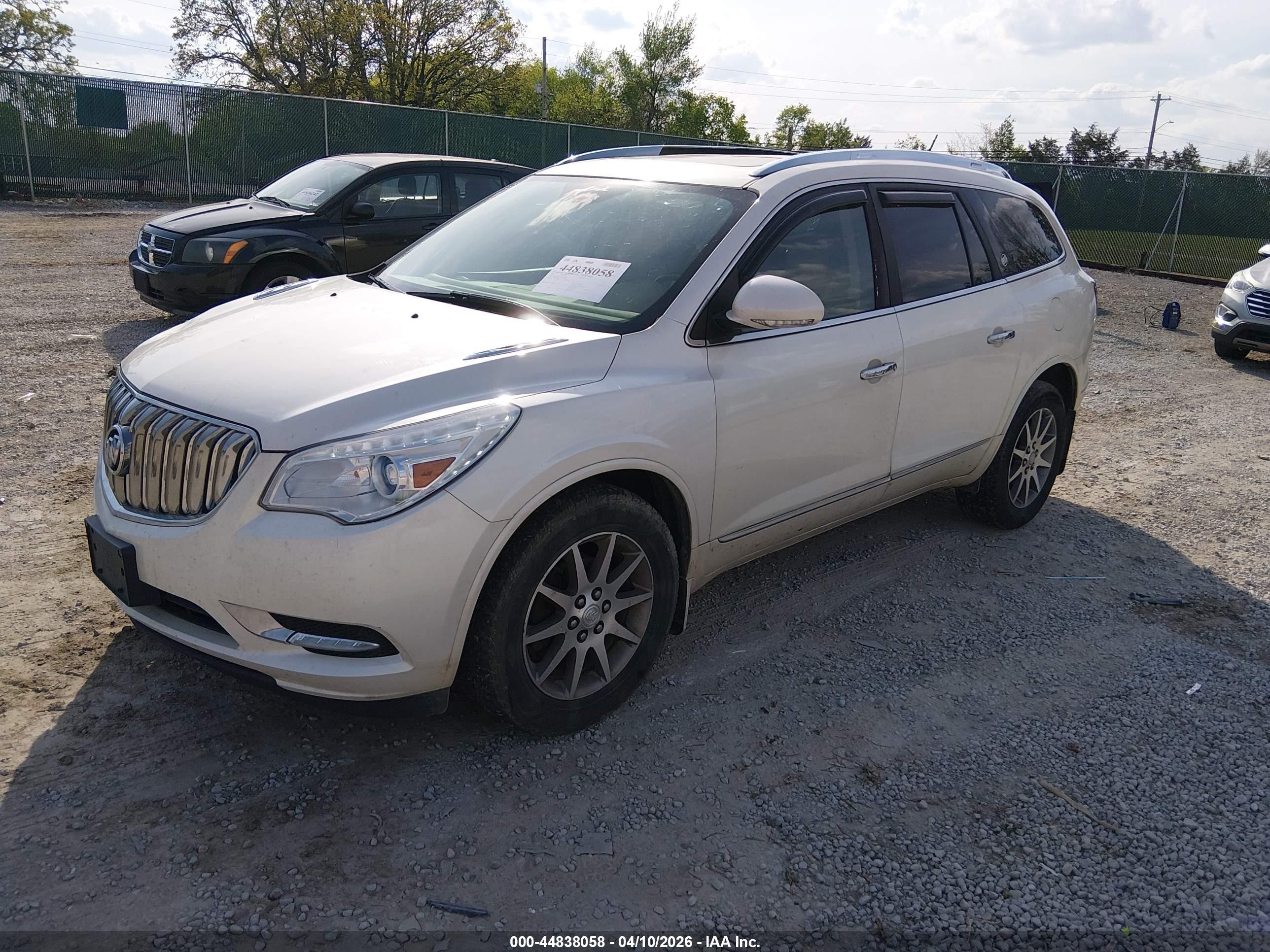 2015 Buick Enclave Leather White vin: 5GAKVBKD9FJ300128