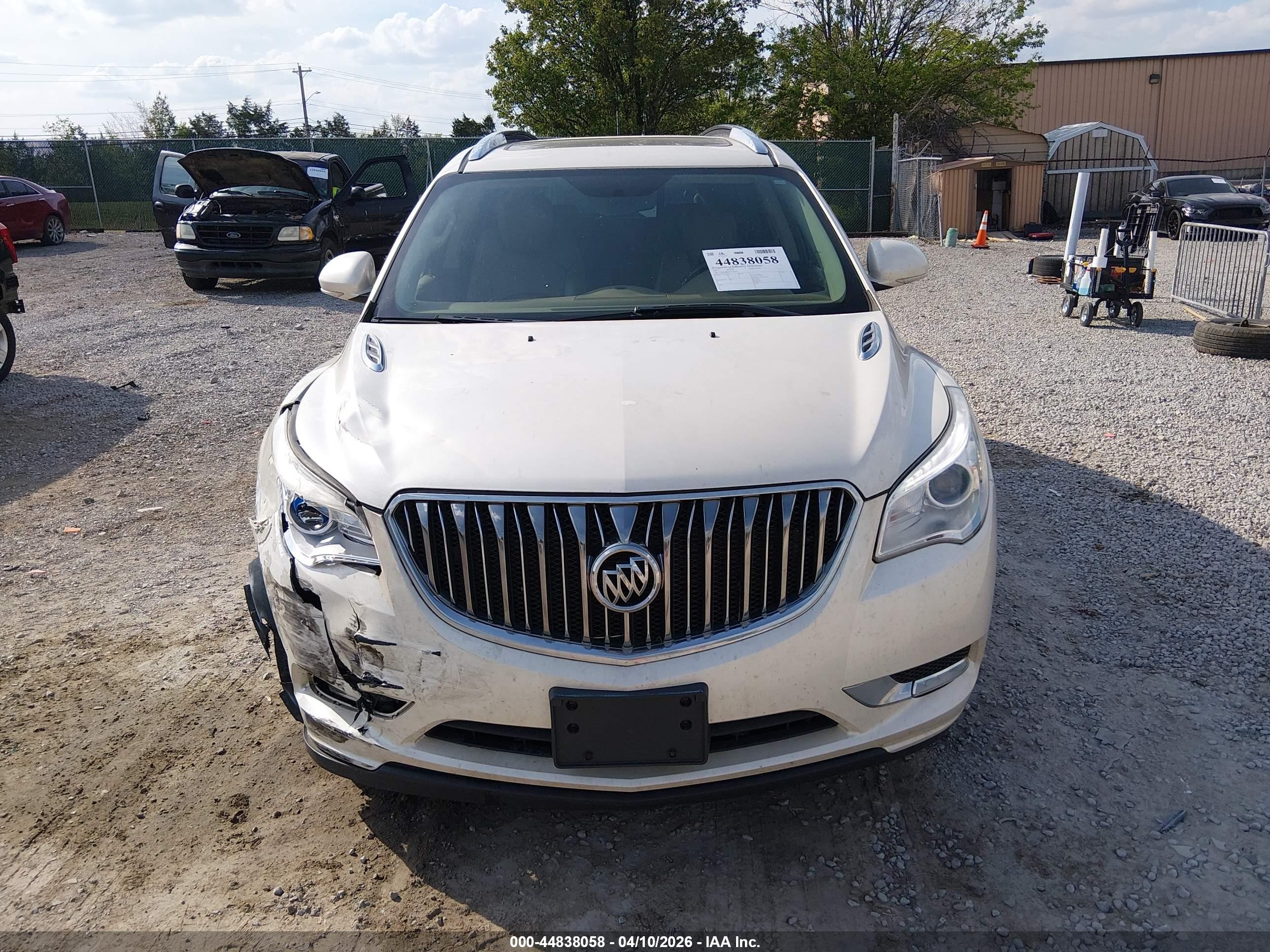 2015 Buick Enclave Leather White vin: 5GAKVBKD9FJ300128