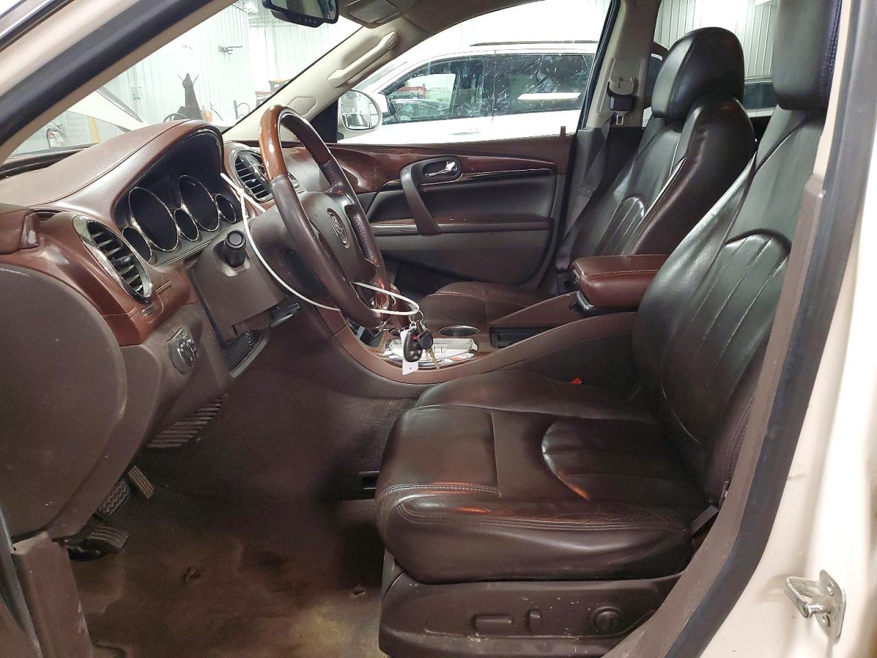 2014 Buick Enclave Cream vin: 5GAKVBKDXEJ221601