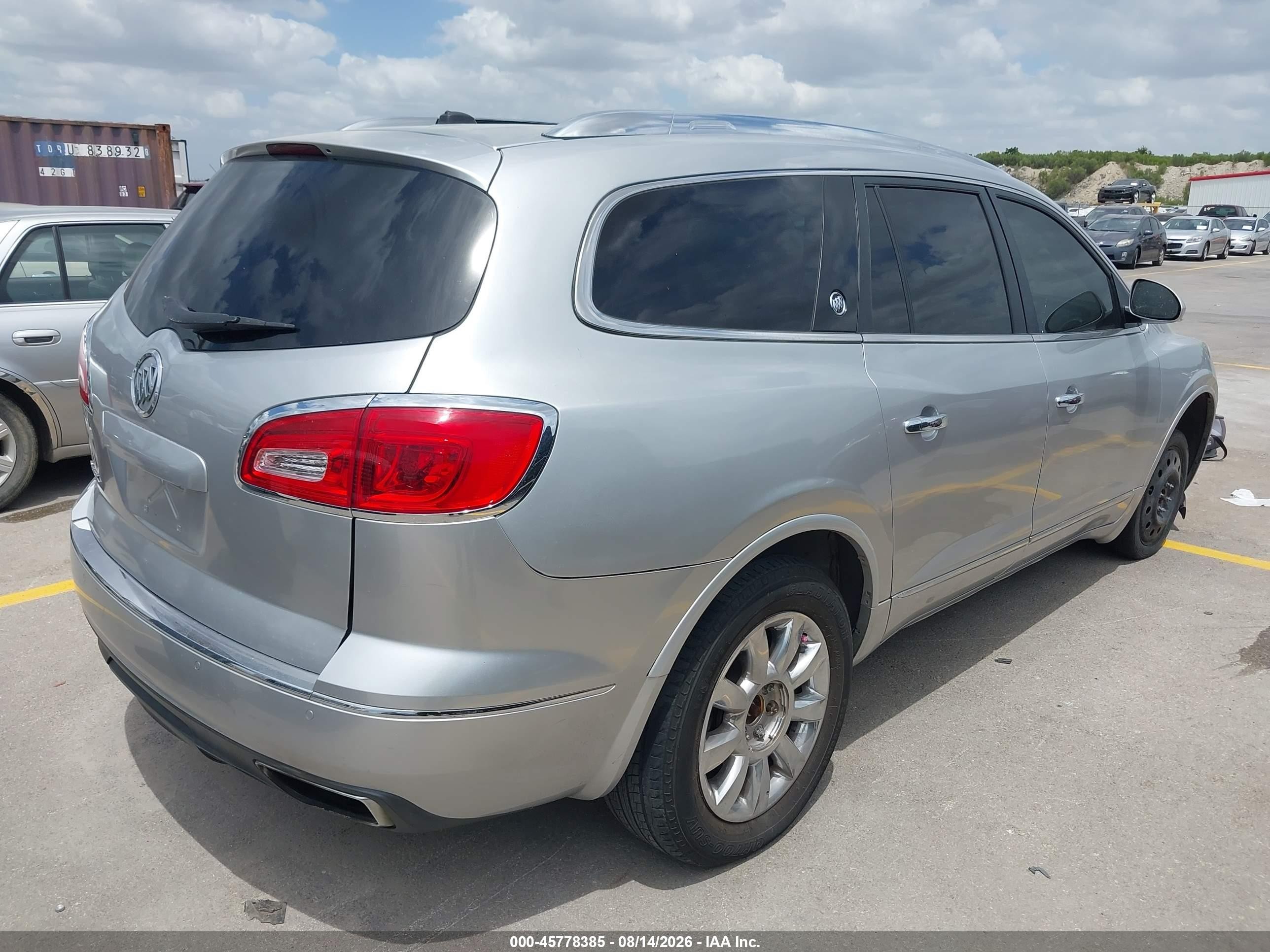 2014 Buick Enclave Leather Silver vin: 5GAKVBKDXEJ367397