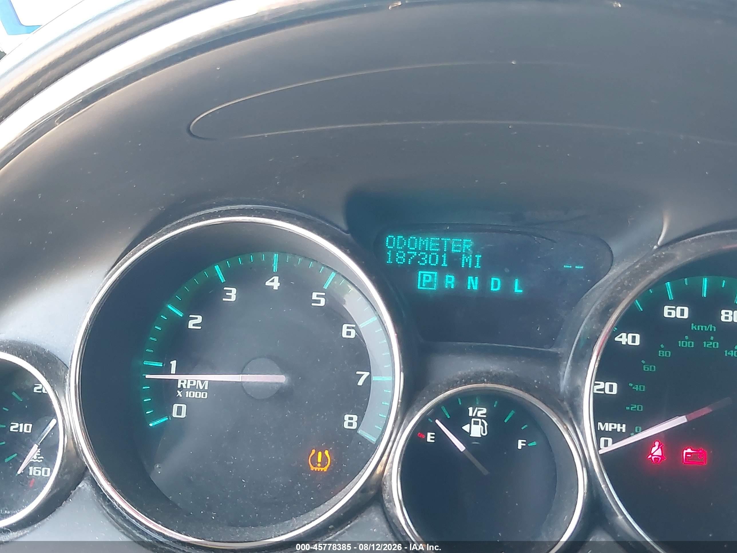2014 Buick Enclave Leather Silver vin: 5GAKVBKDXEJ367397