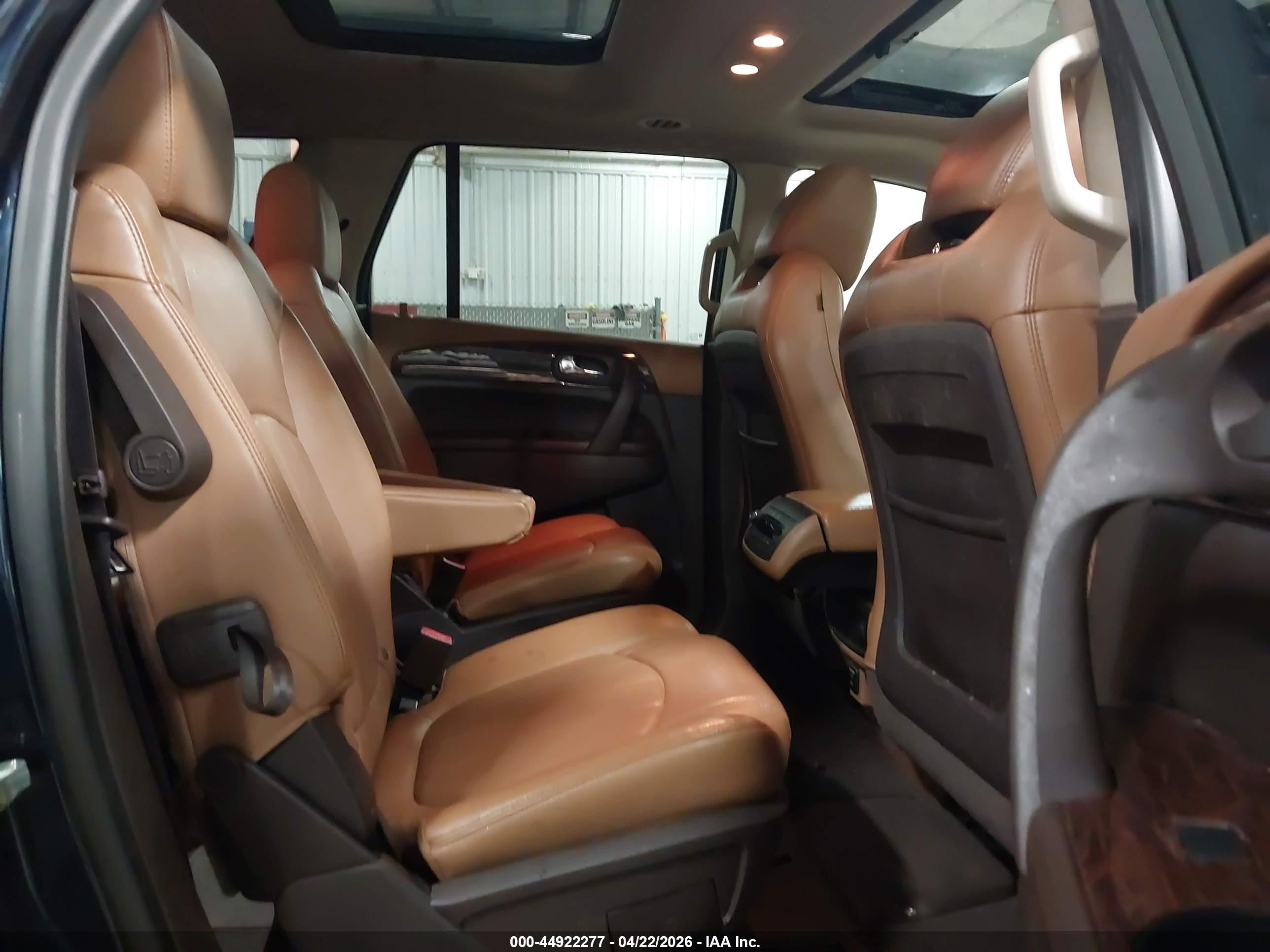 2016 Buick Enclave Leather Navy vin: 5GAKVBKDXGJ265360