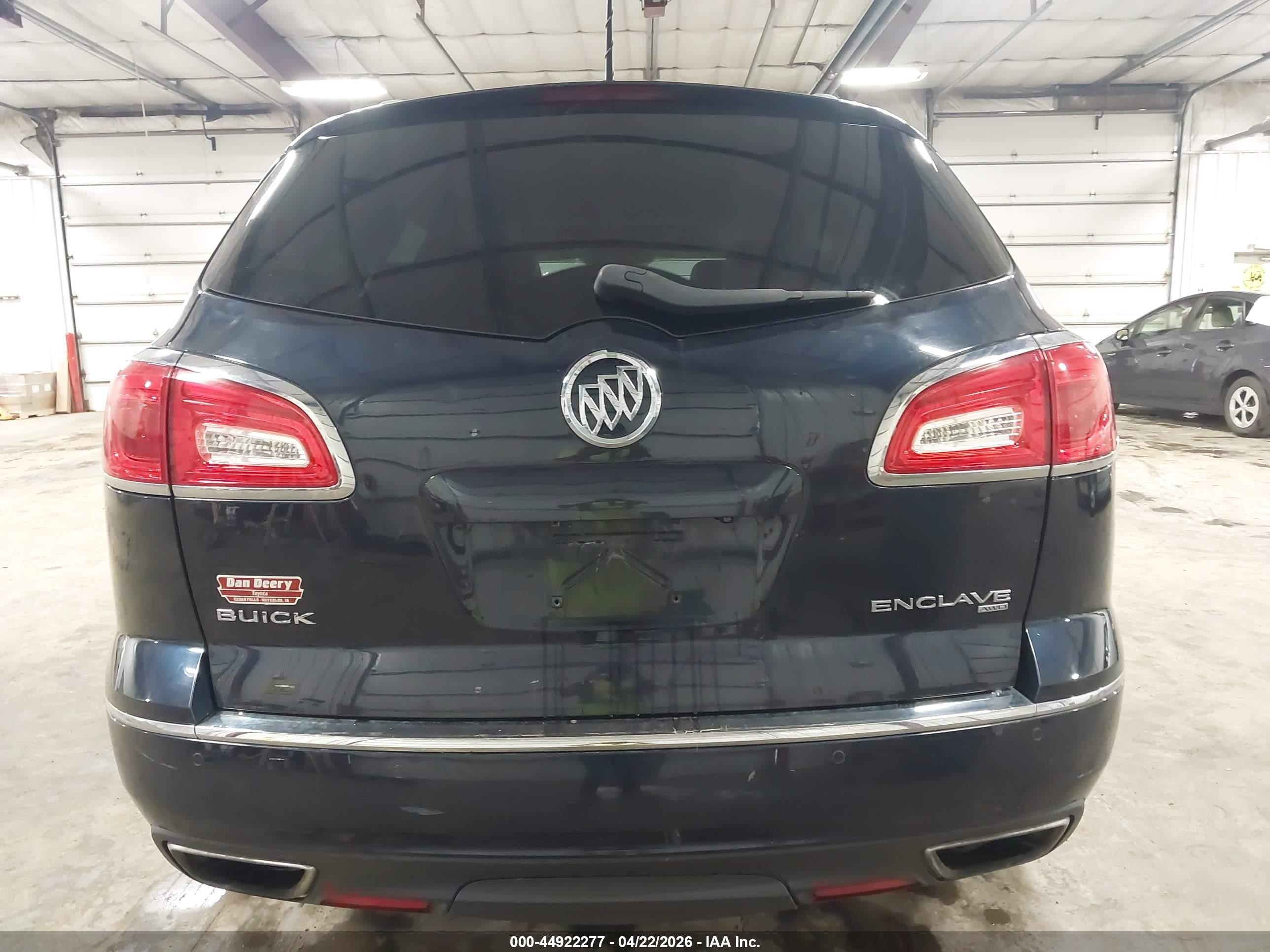2016 Buick Enclave Leather Navy vin: 5GAKVBKDXGJ265360