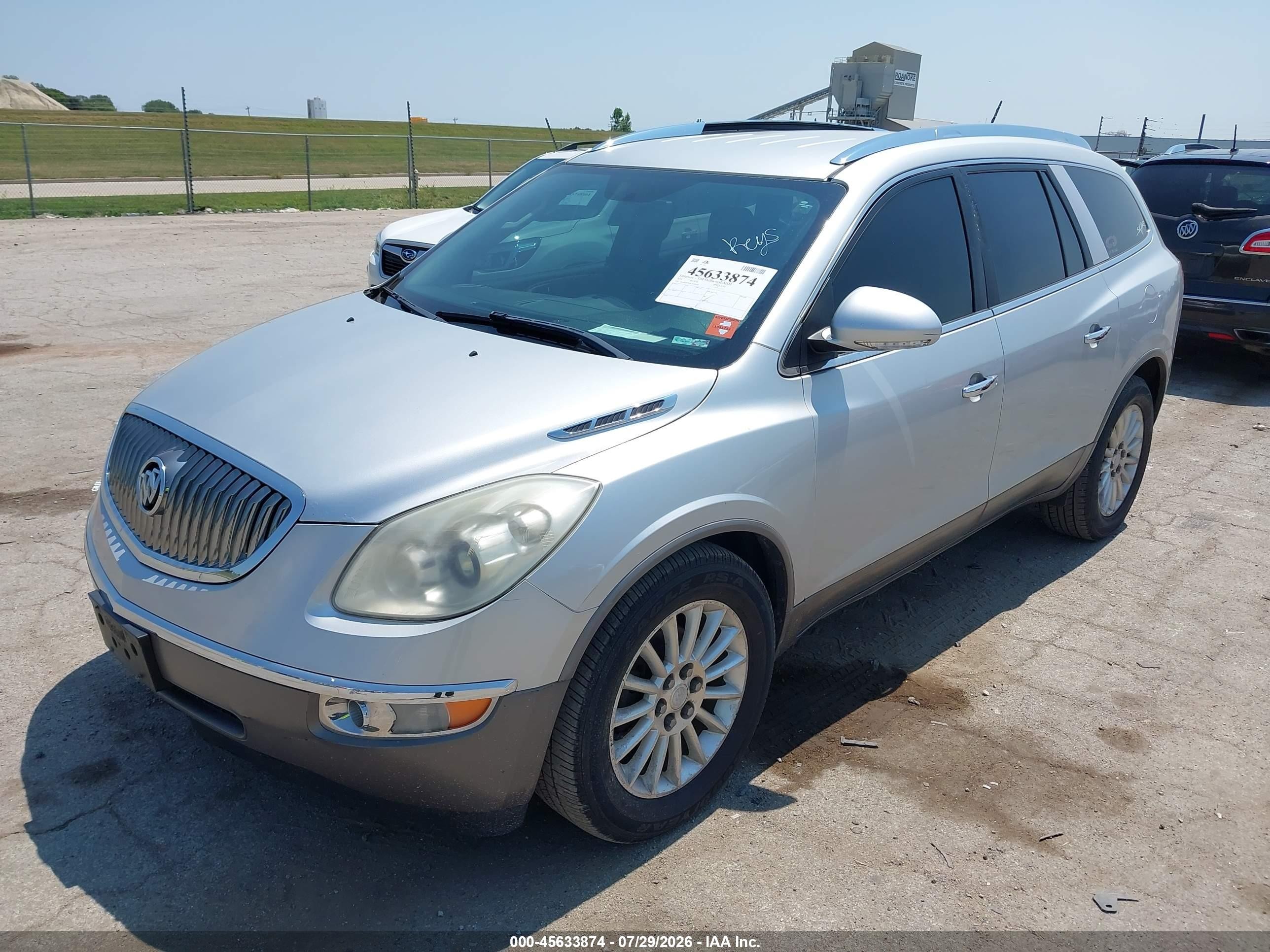 2012 Buick Enclave Leather Silver vin: 5GAKVCED1CJ236020