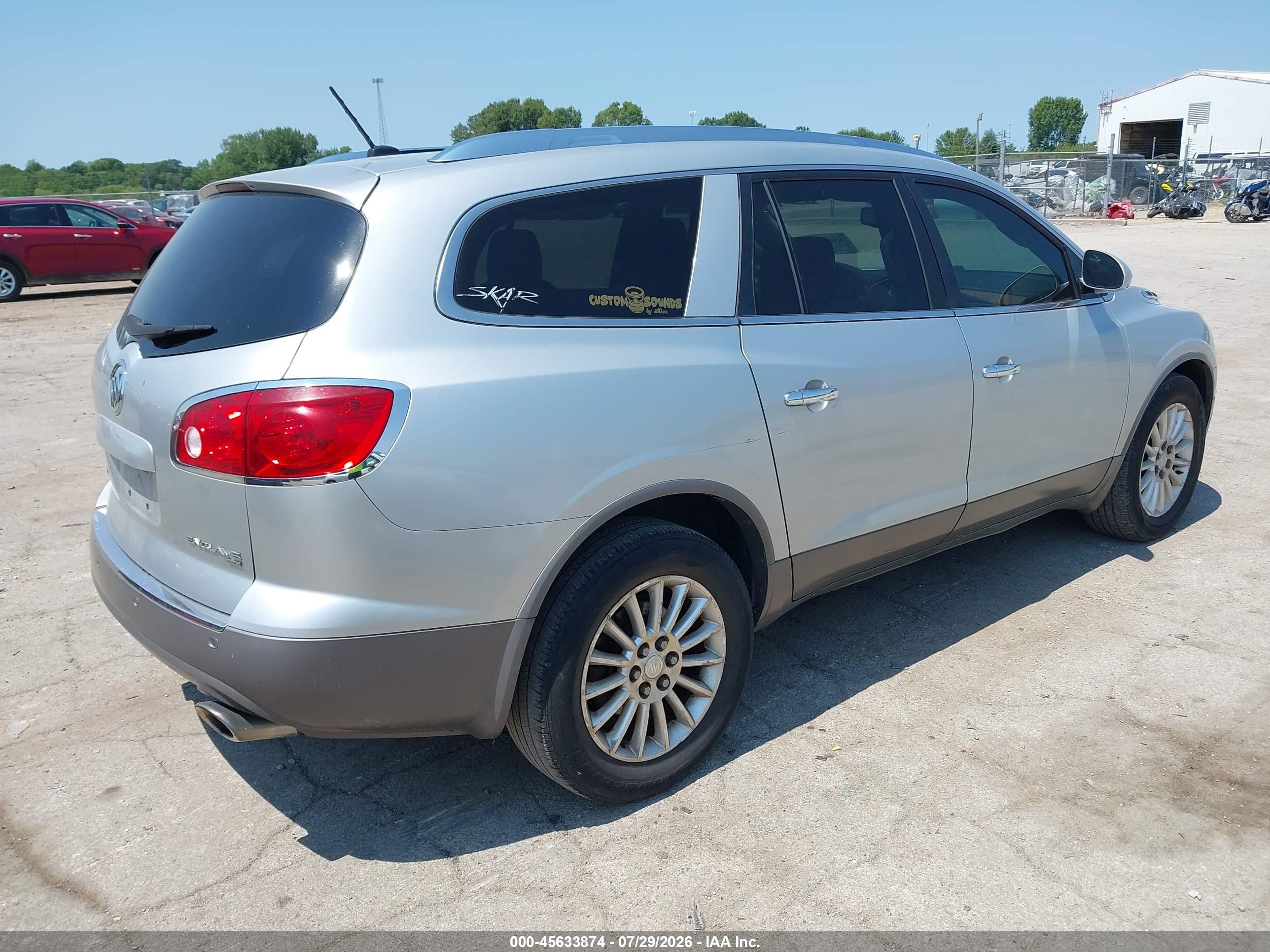 2012 Buick Enclave Leather Silver vin: 5GAKVCED1CJ236020