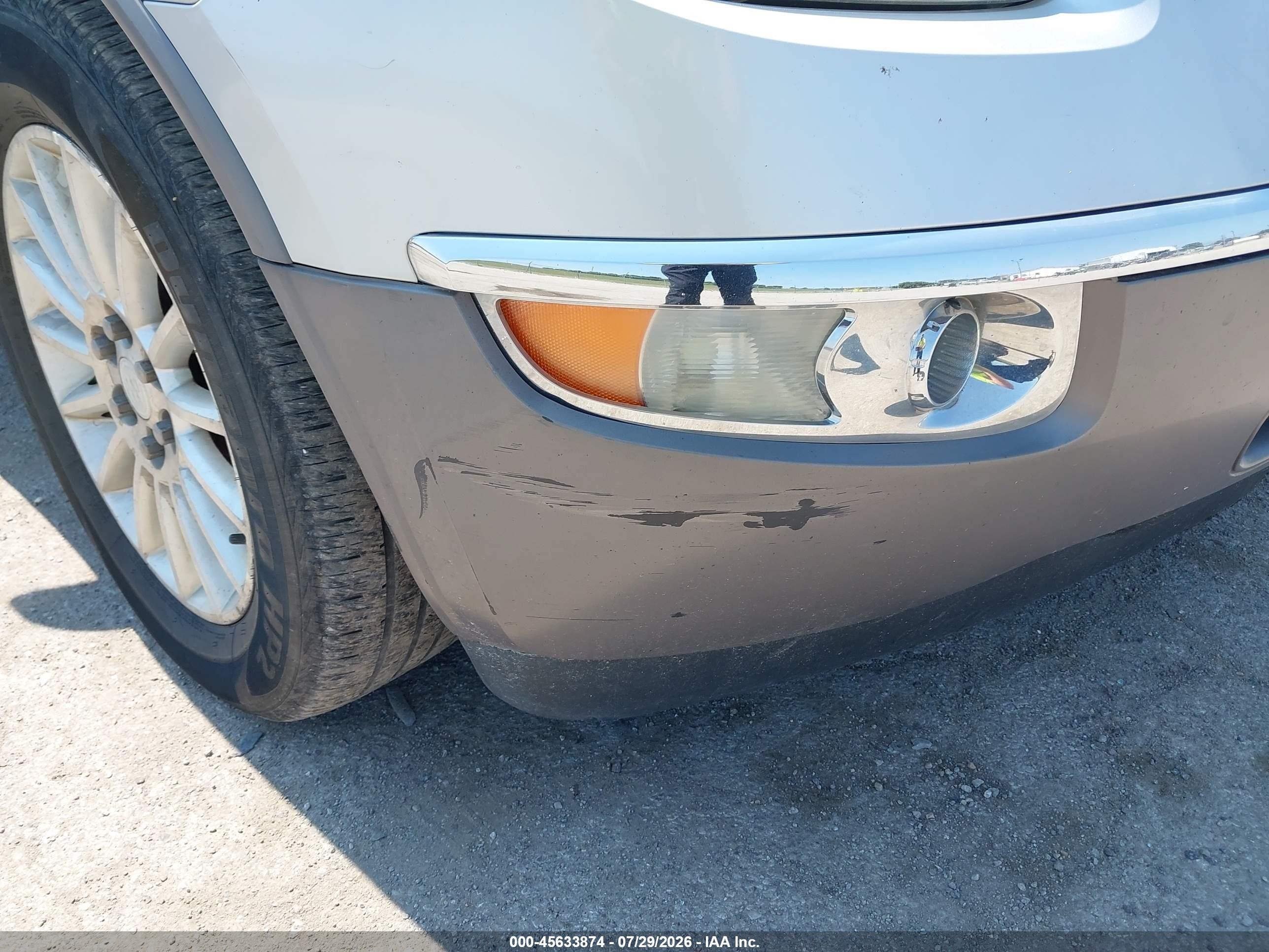 2012 Buick Enclave Leather Silver vin: 5GAKVCED1CJ236020