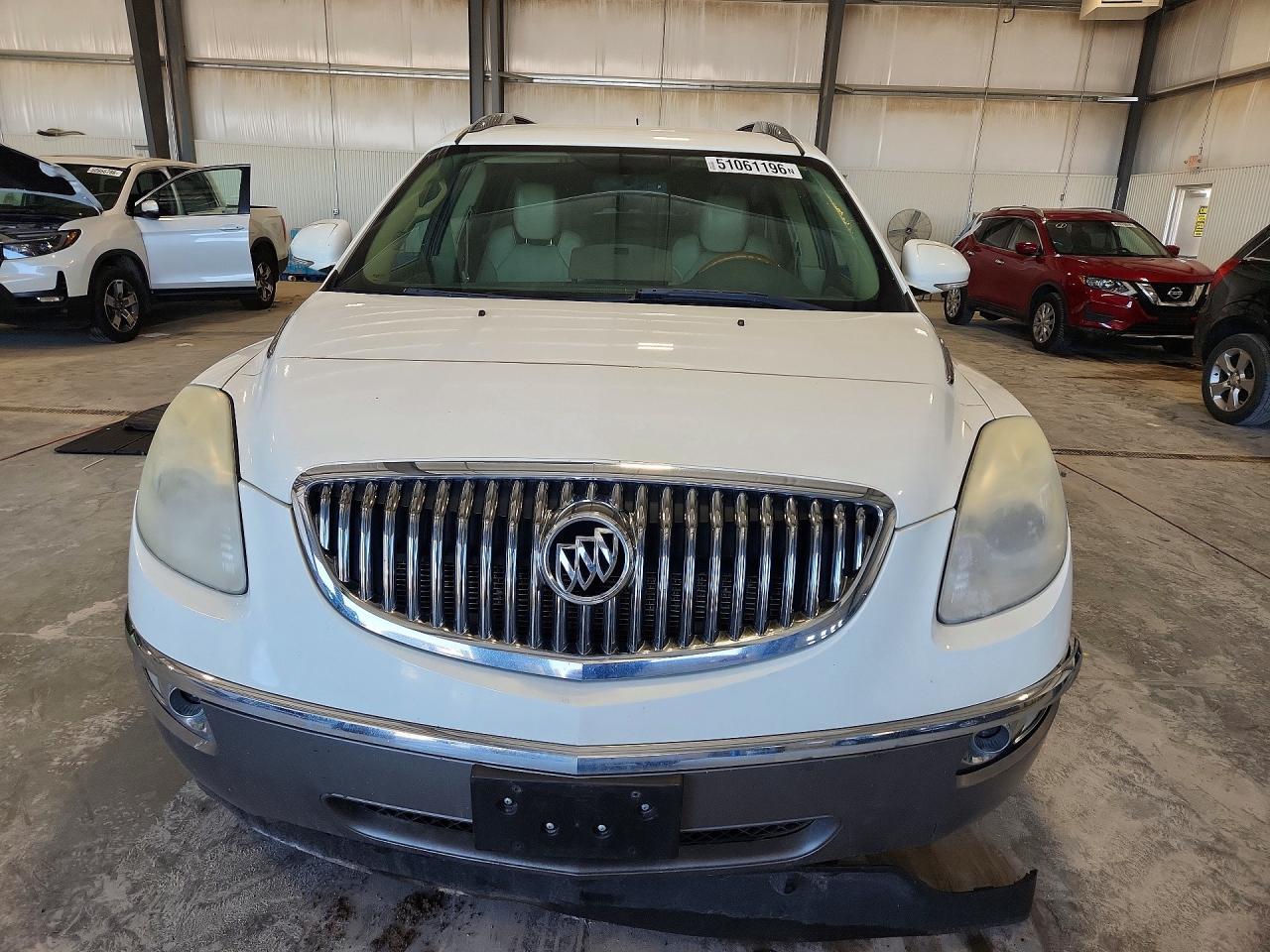 2011 Buick Enclave Cxl Белый vin: 5GAKVCED2BJ120257