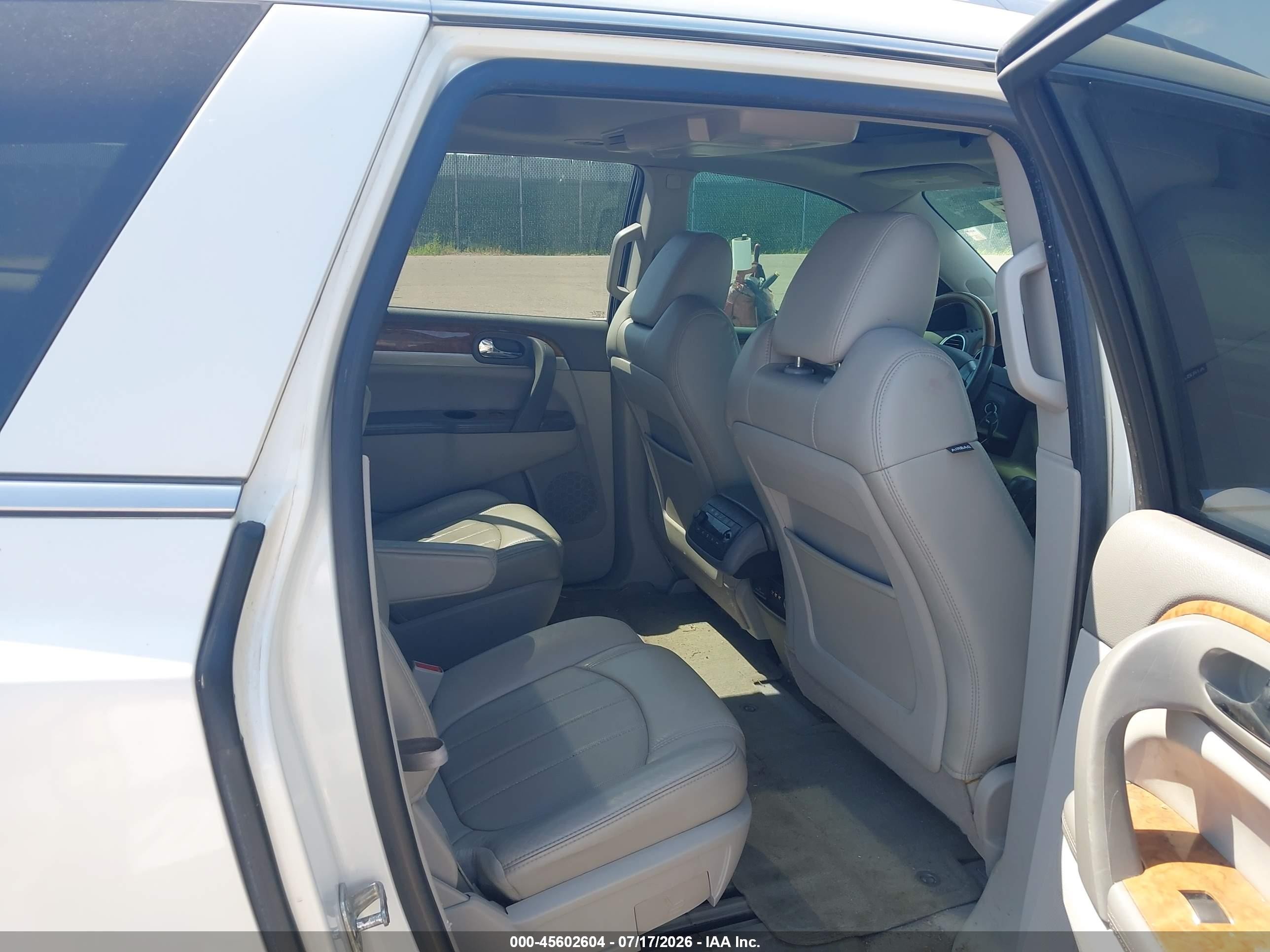 2011 Buick Enclave 2xl White vin: 5GAKVCED2BJ413950