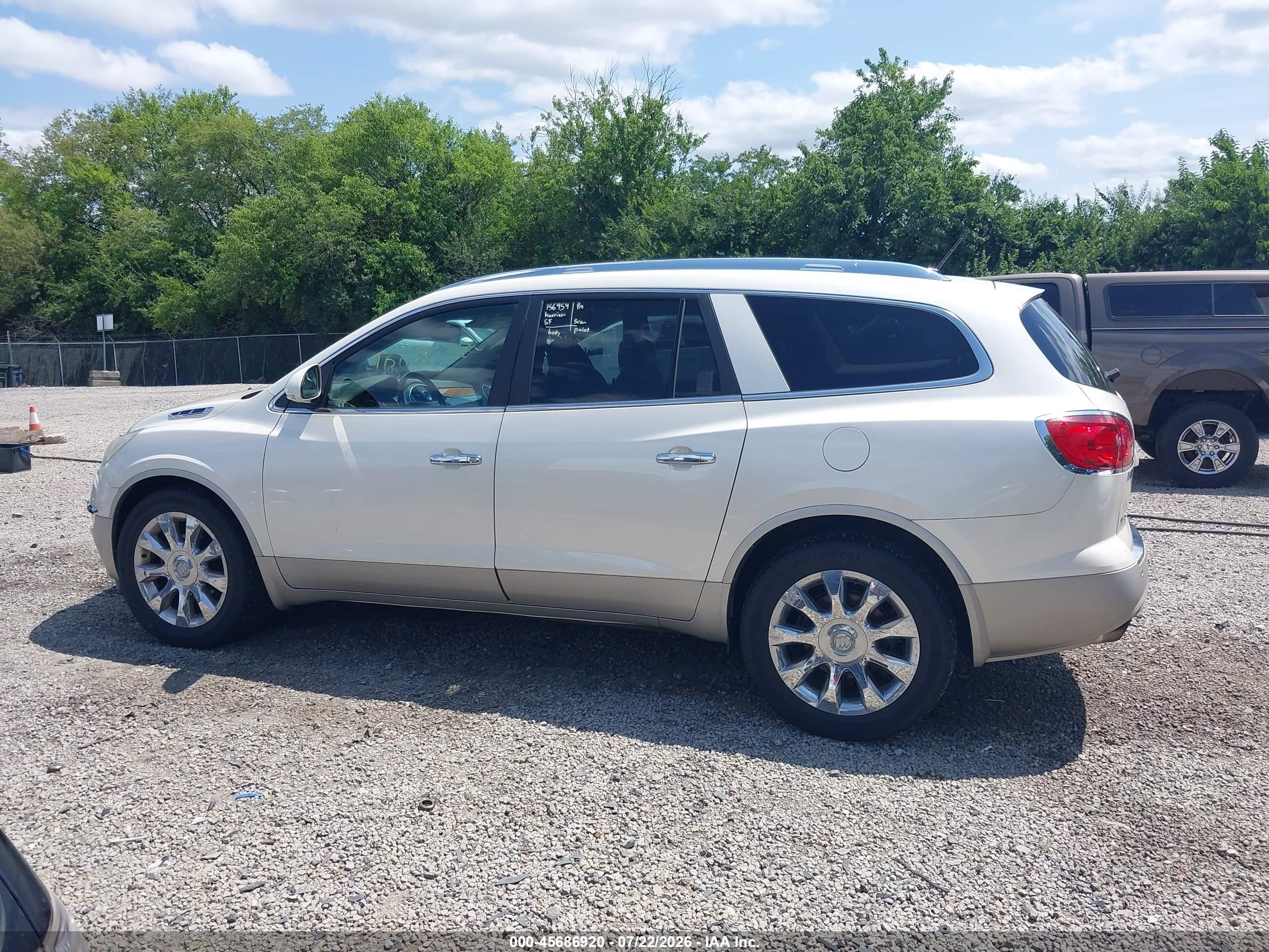 2011 Buick Enclave 2xl White vin: 5GAKVCED3BJ405355