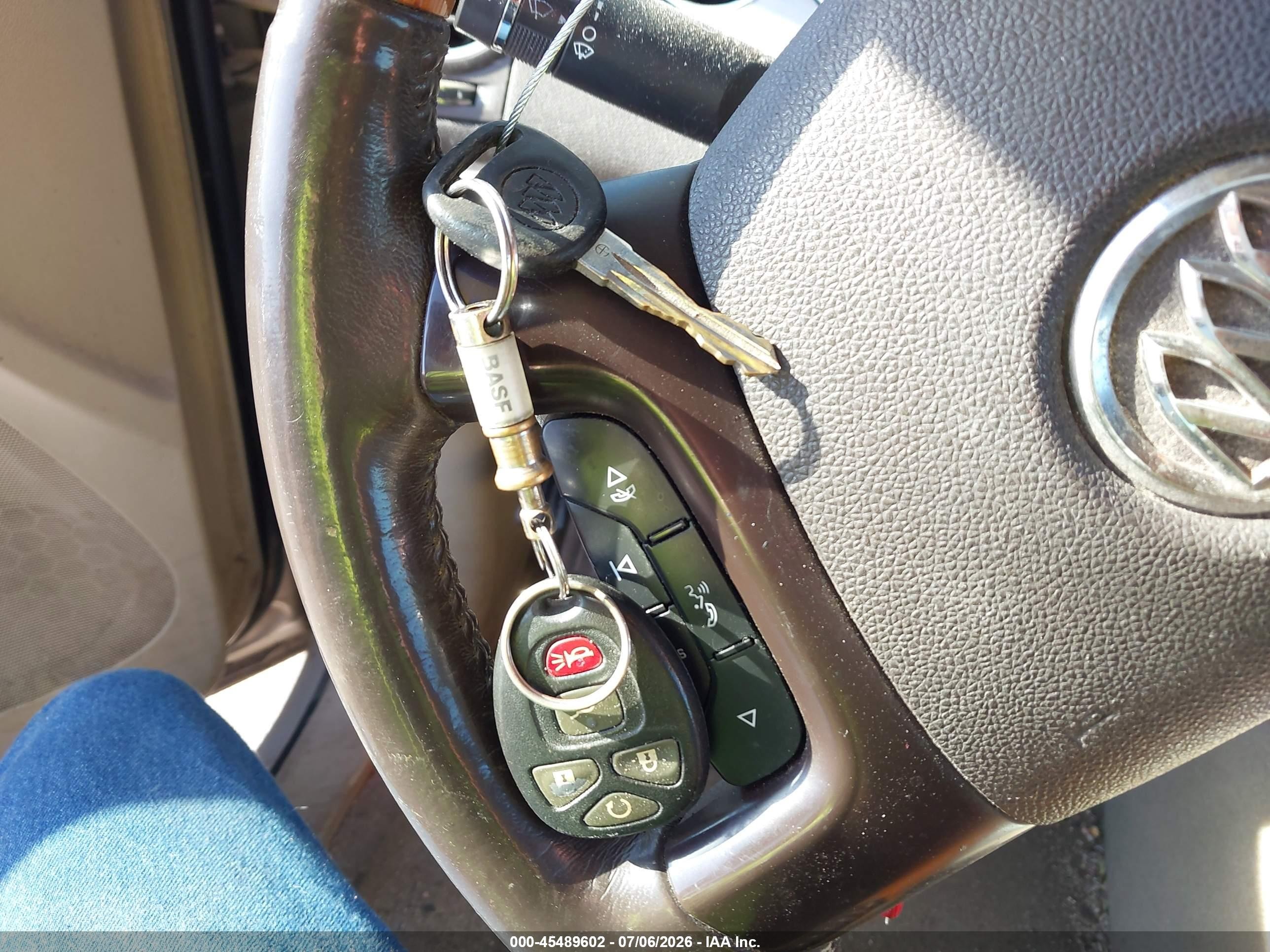 2012 Buick Enclave Leather Gold vin: 5GAKVCED3CJ120026