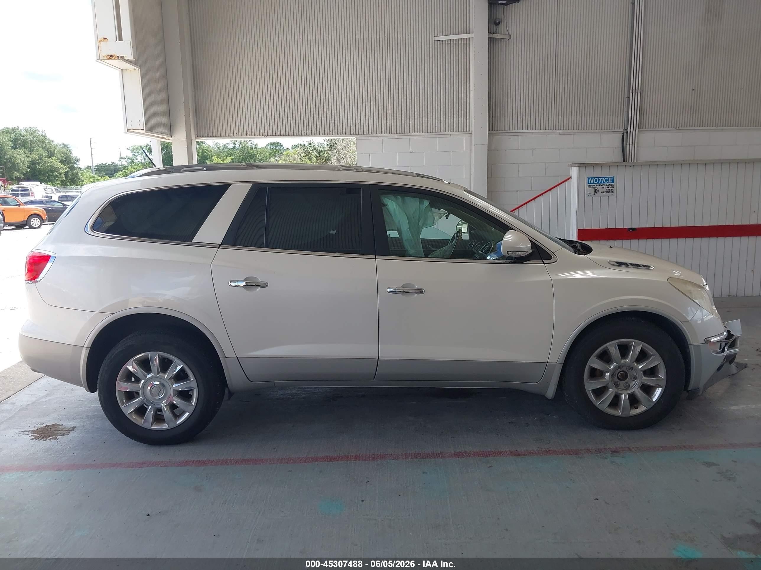 2011 Buick Enclave 2xl White vin: 5GAKVCED7BJ167428