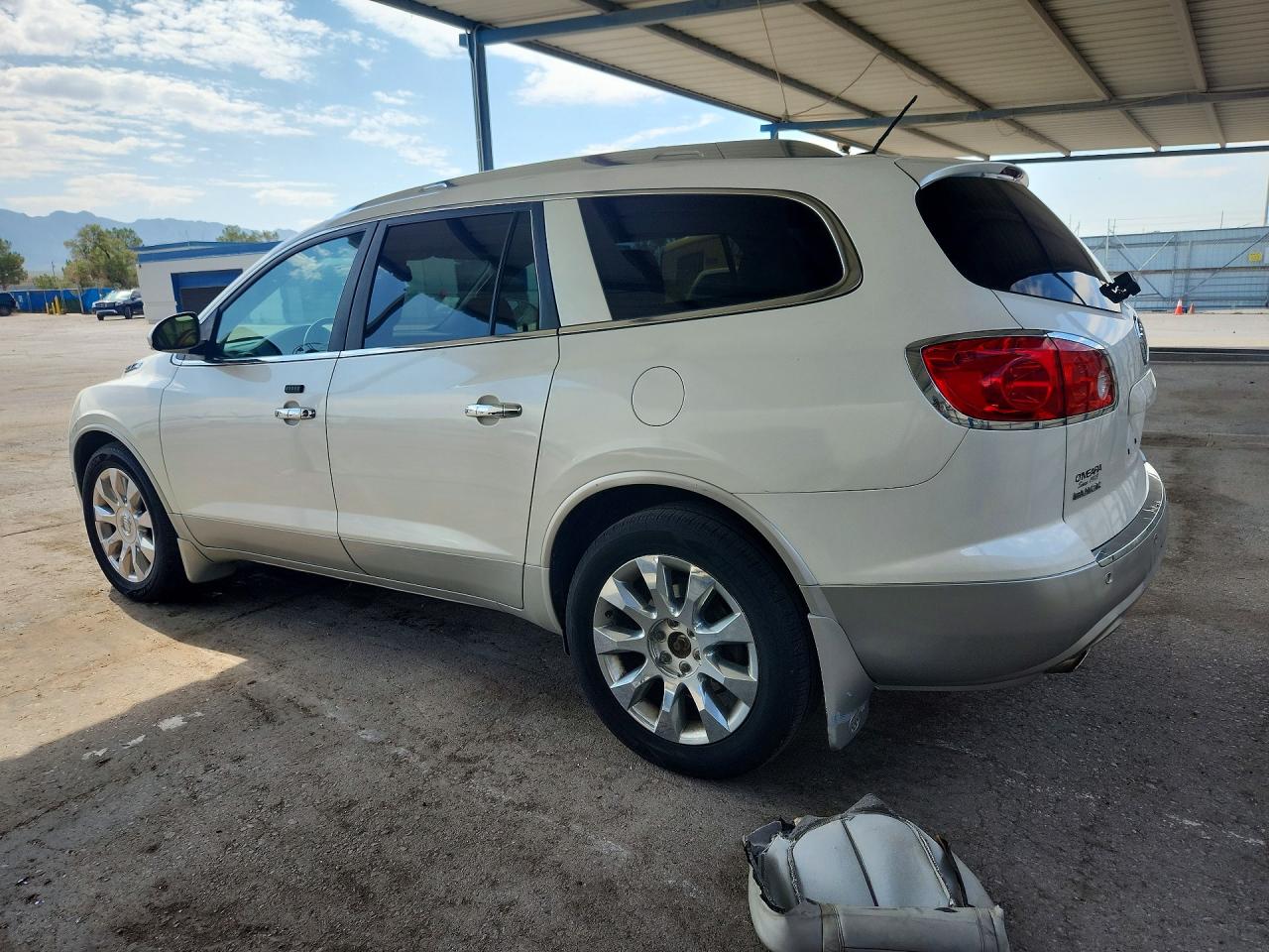 2011 Buick Enclave Cxl Белый vin: 5GAKVCED7BJ295829