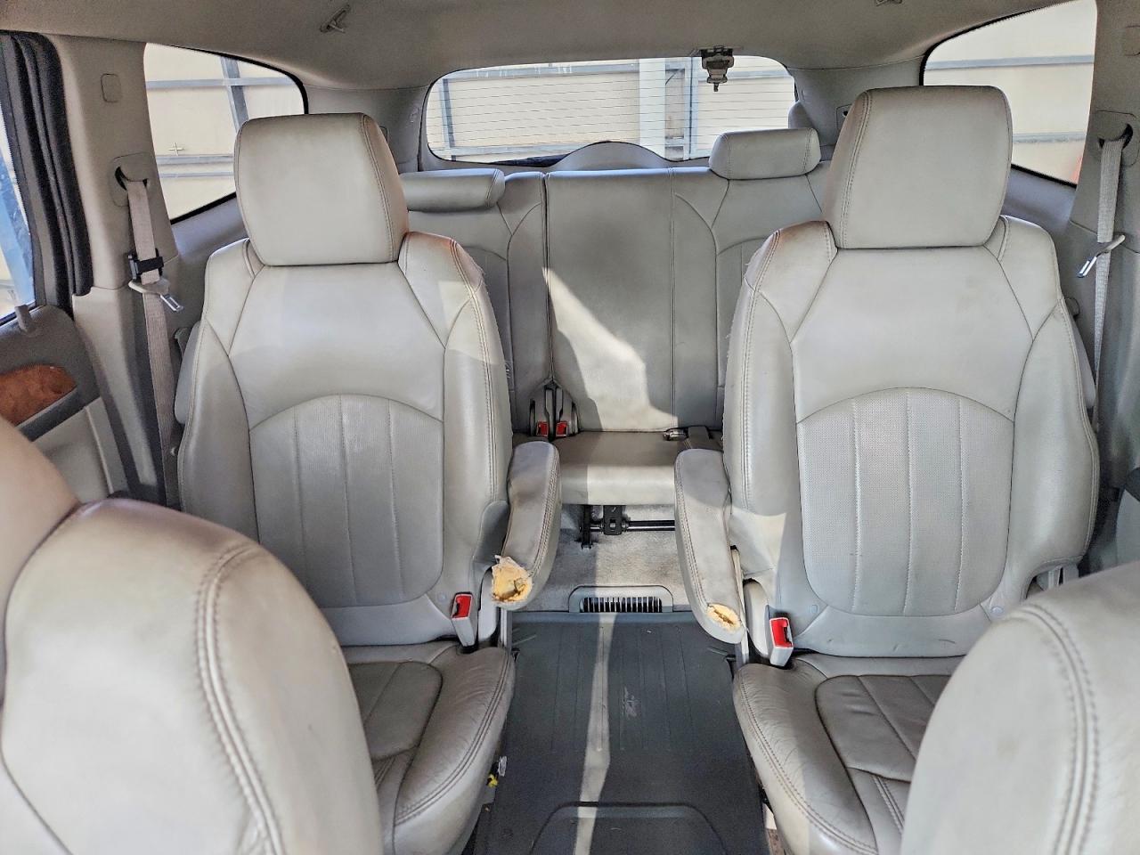 2011 Buick Enclave Cxl Белый vin: 5GAKVCED7BJ295829
