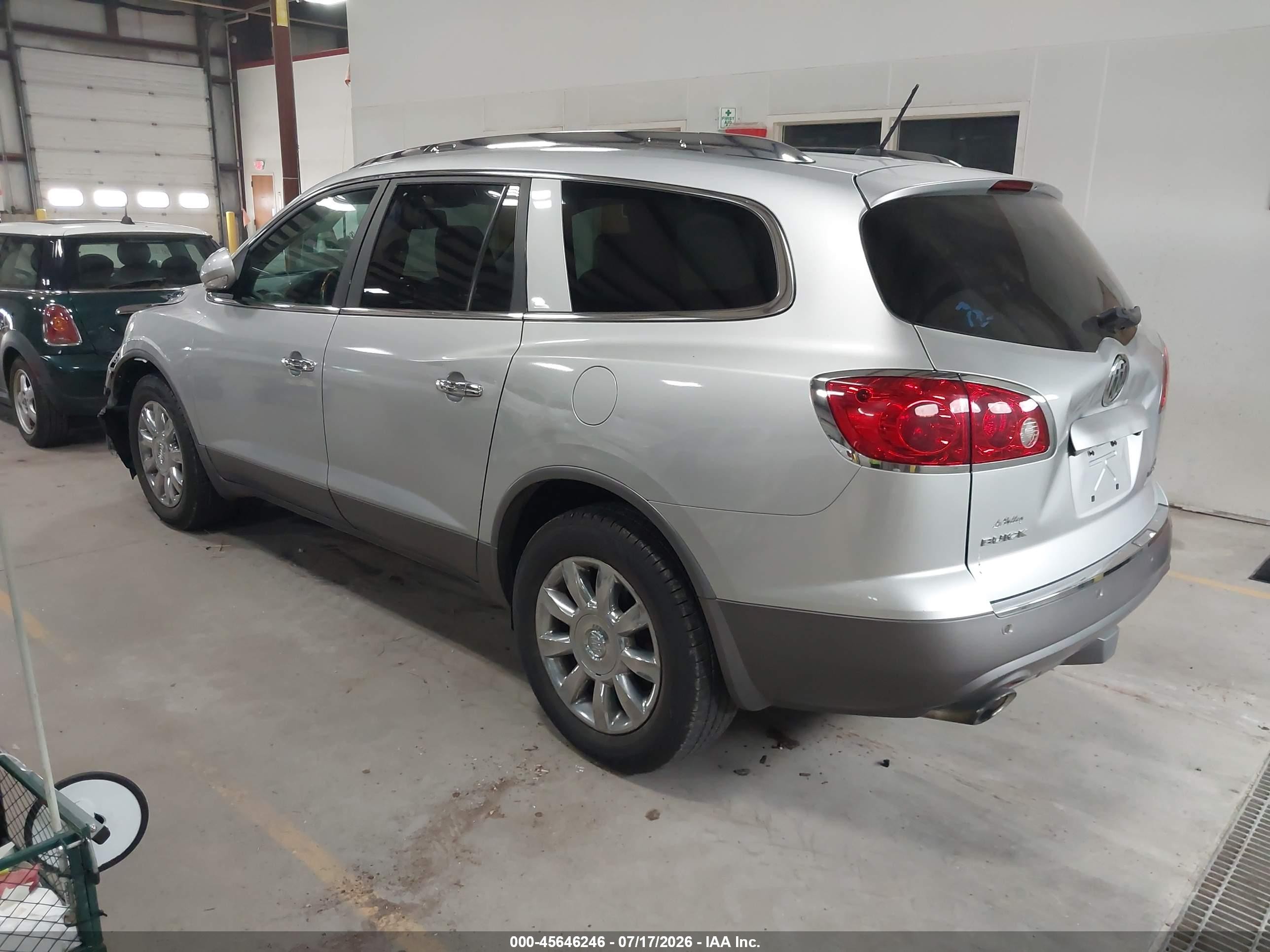 2012 Buick Enclave Leather Silver vin: 5GAKVCED7CJ399920