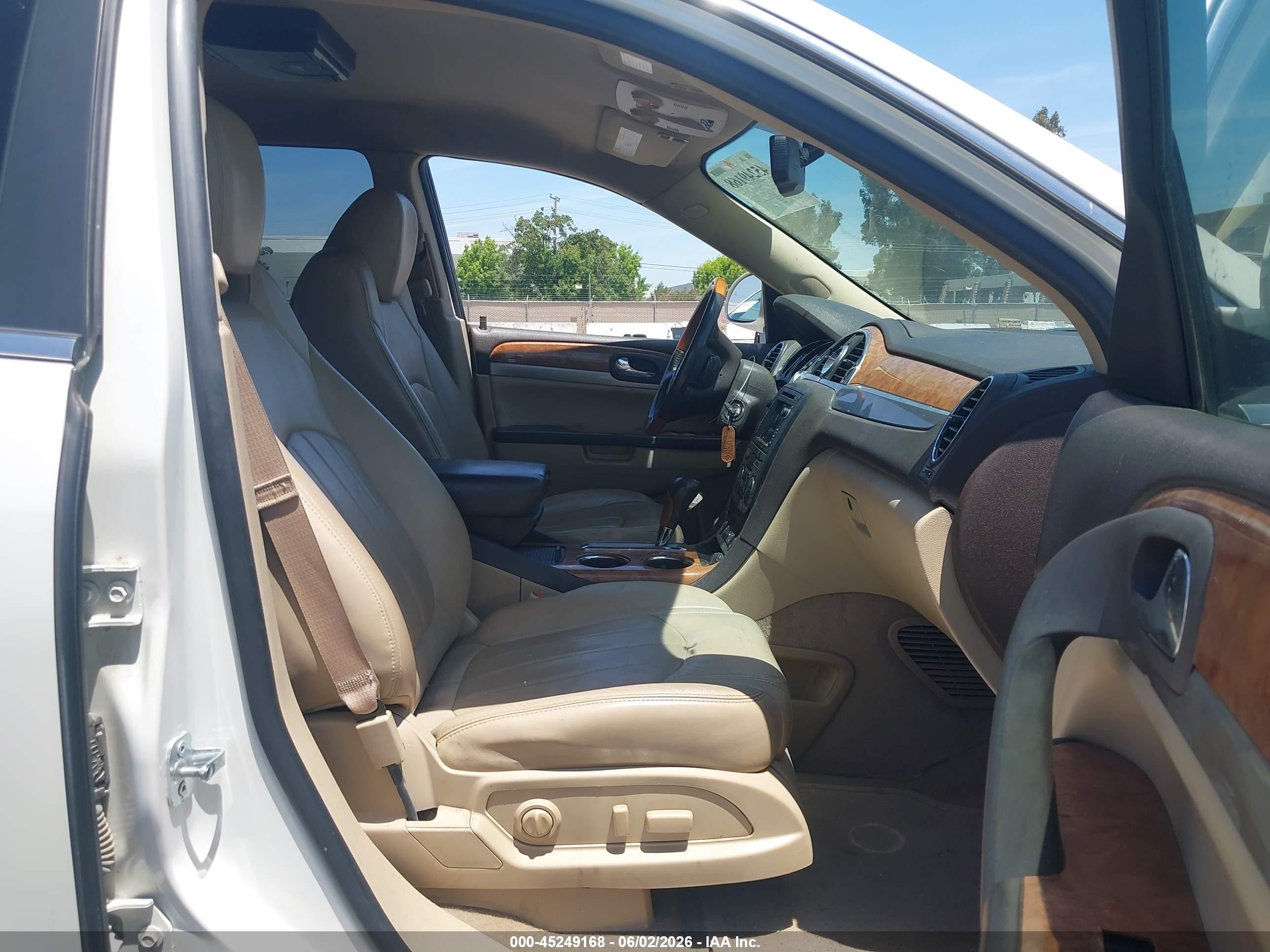 2012 Buick Enclave Leather White vin: 5GAKVCED8CJ266048