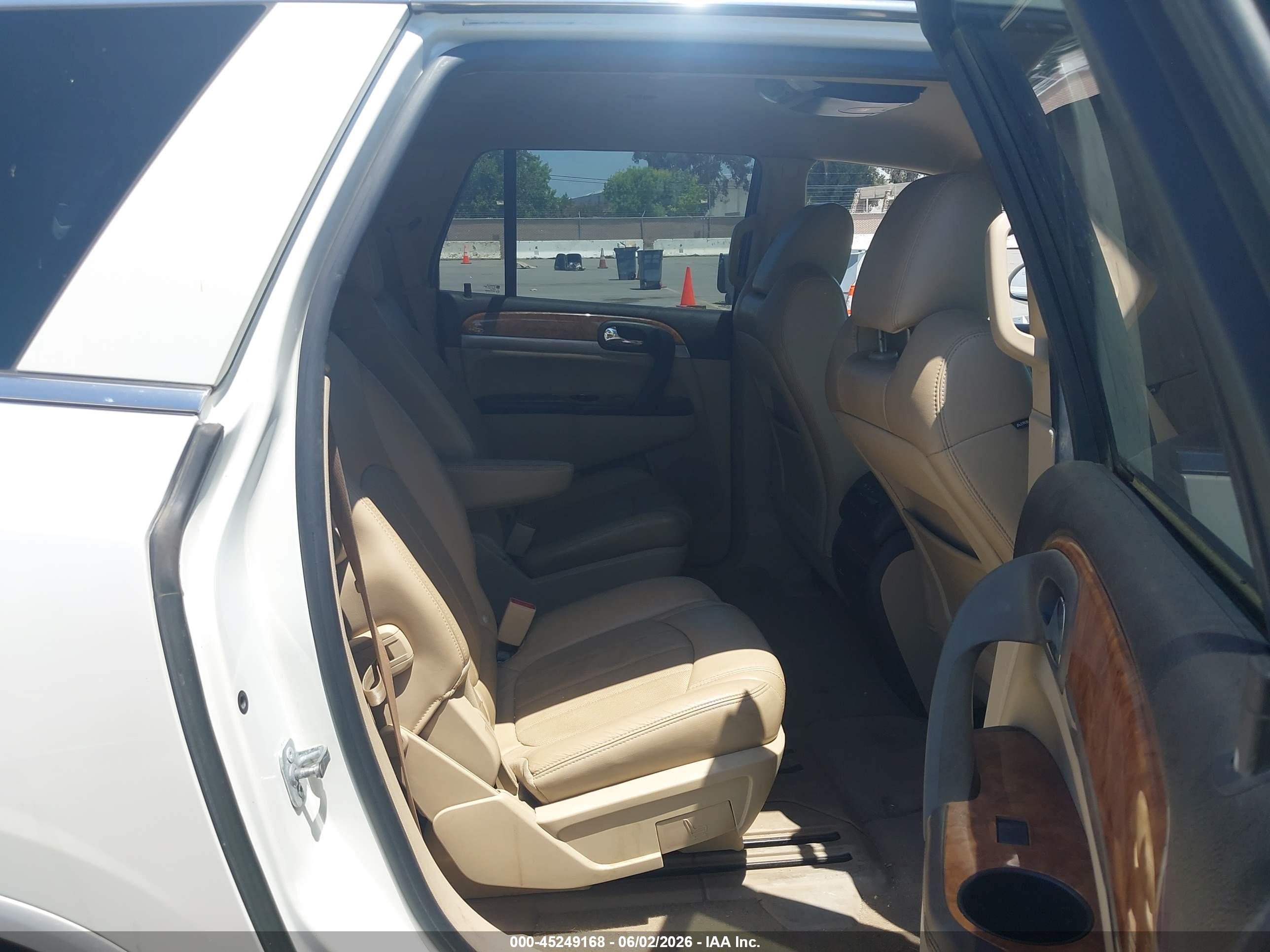 2012 Buick Enclave Leather White vin: 5GAKVCED8CJ266048
