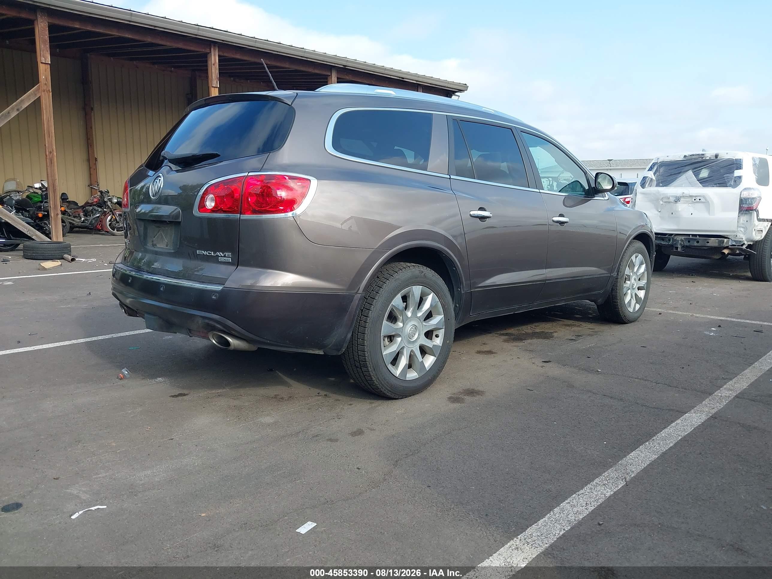 2011 Buick Enclave 2xl Burgundy vin: 5GAKVCED9BJ102709