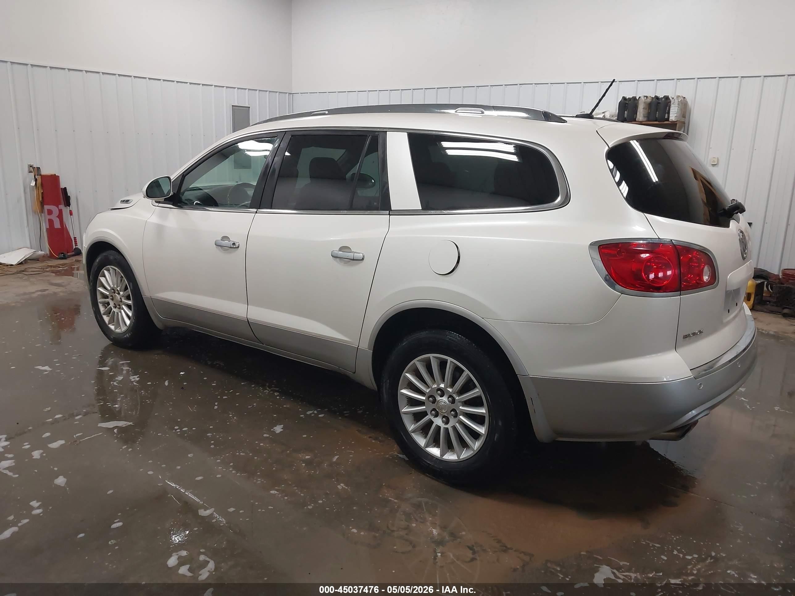 2012 Buick Enclave Leather White vin: 5GAKVCED9CJ107166