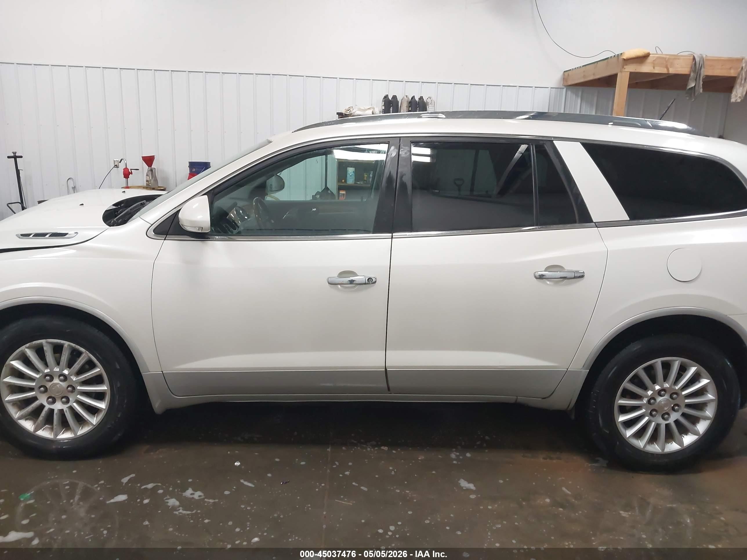 2012 Buick Enclave Leather White vin: 5GAKVCED9CJ107166
