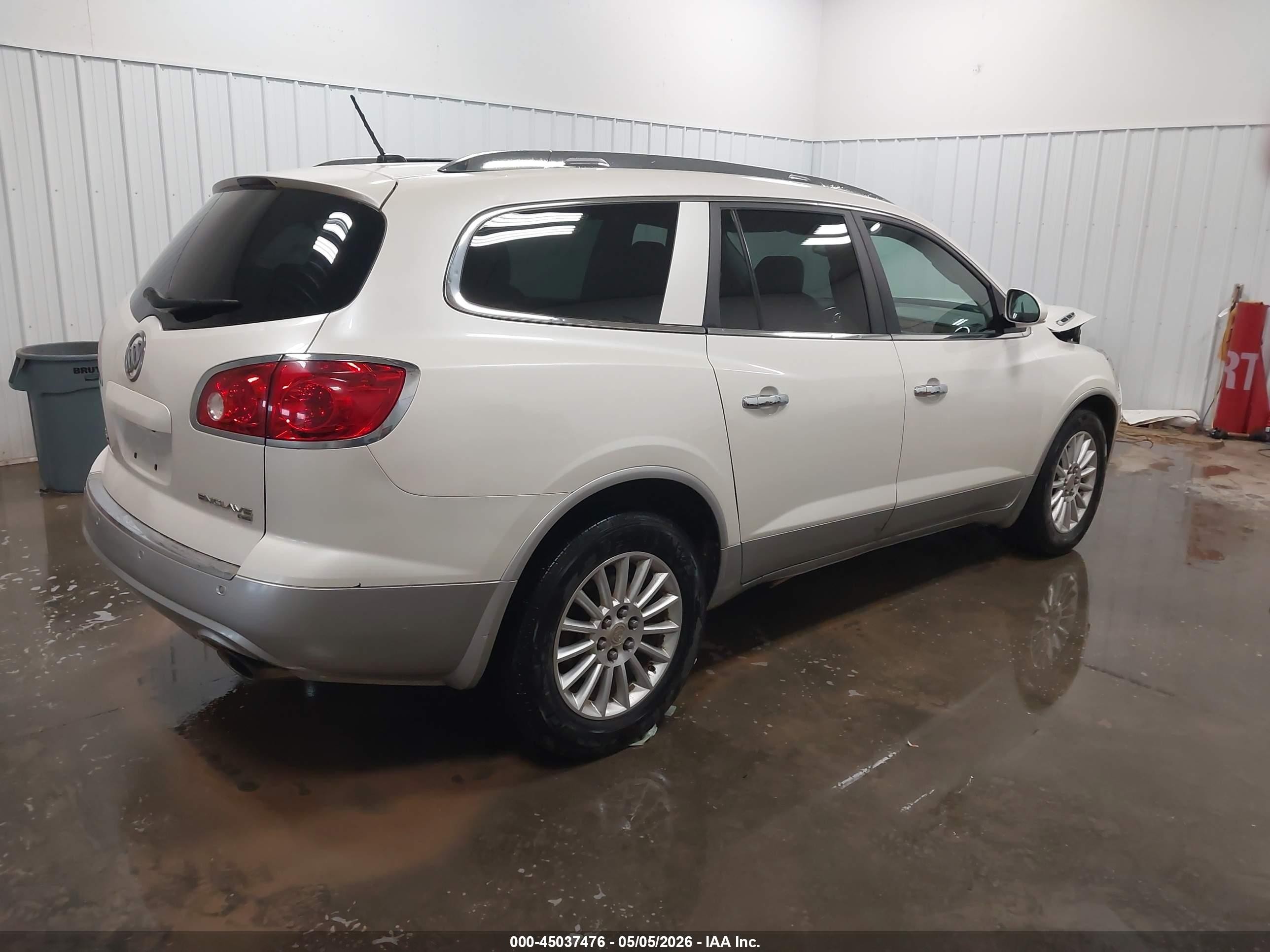 2012 Buick Enclave Leather White vin: 5GAKVCED9CJ107166