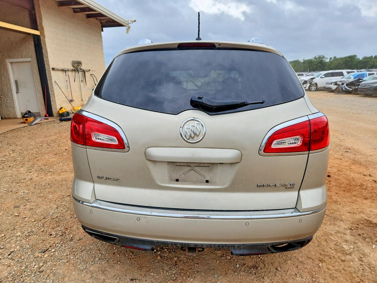 2013 Buick Enclave Beige vin: 5GAKVCKD0DJ189326