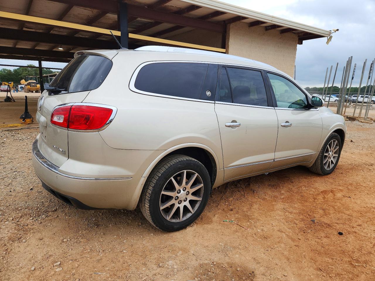 2013 Buick Enclave Beige vin: 5GAKVCKD0DJ189326
