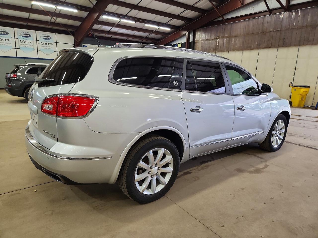 2015 Buick Enclave Silver vin: 5GAKVCKD0FJ287341