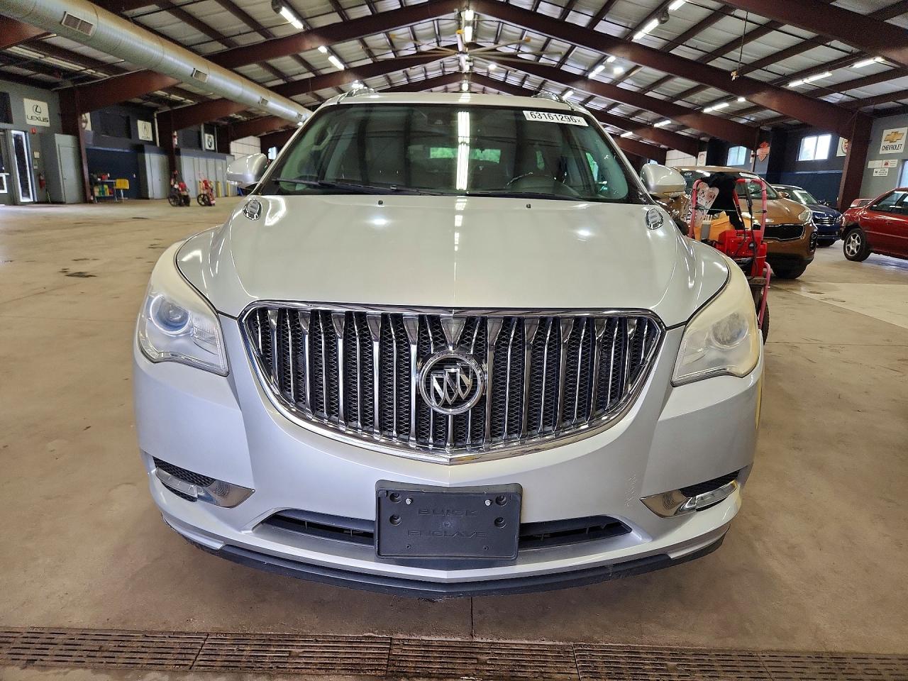 2015 Buick Enclave Silver vin: 5GAKVCKD0FJ287341