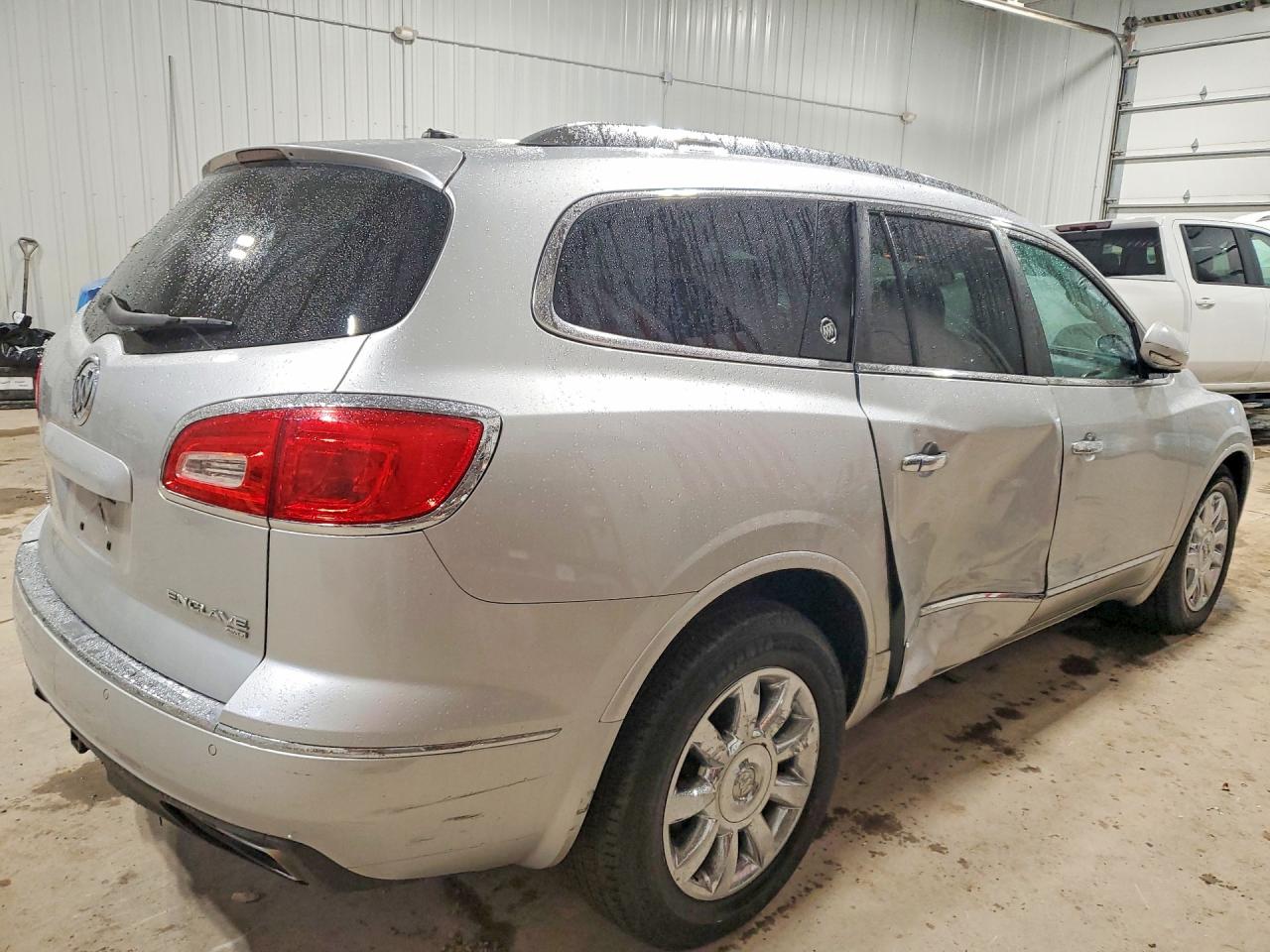 2013 Buick Enclave Silver vin: 5GAKVCKD1DJ234788