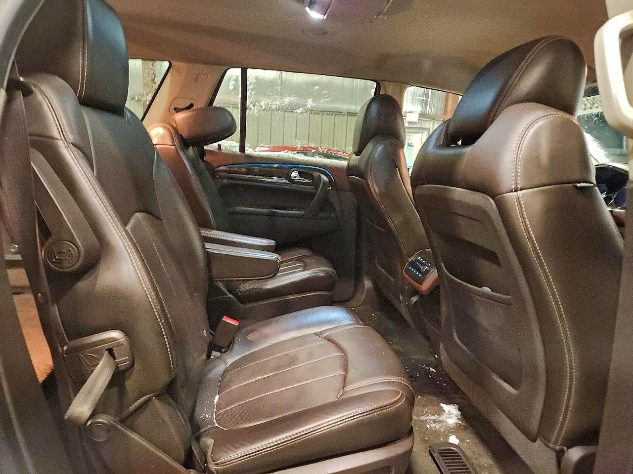 2013 Buick Enclave Beige vin: 5GAKVCKD1DJ261800