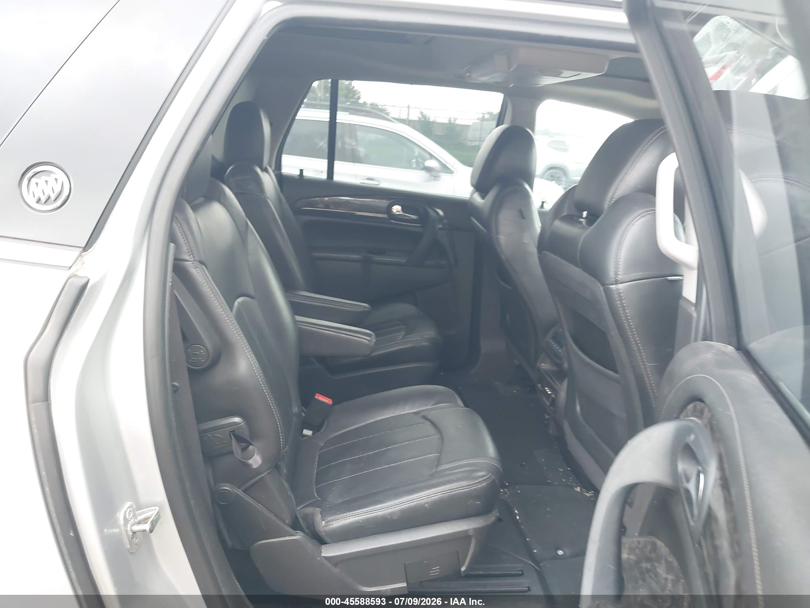 2014 Buick Enclave Premium Silver vin: 5GAKVCKD1EJ129640