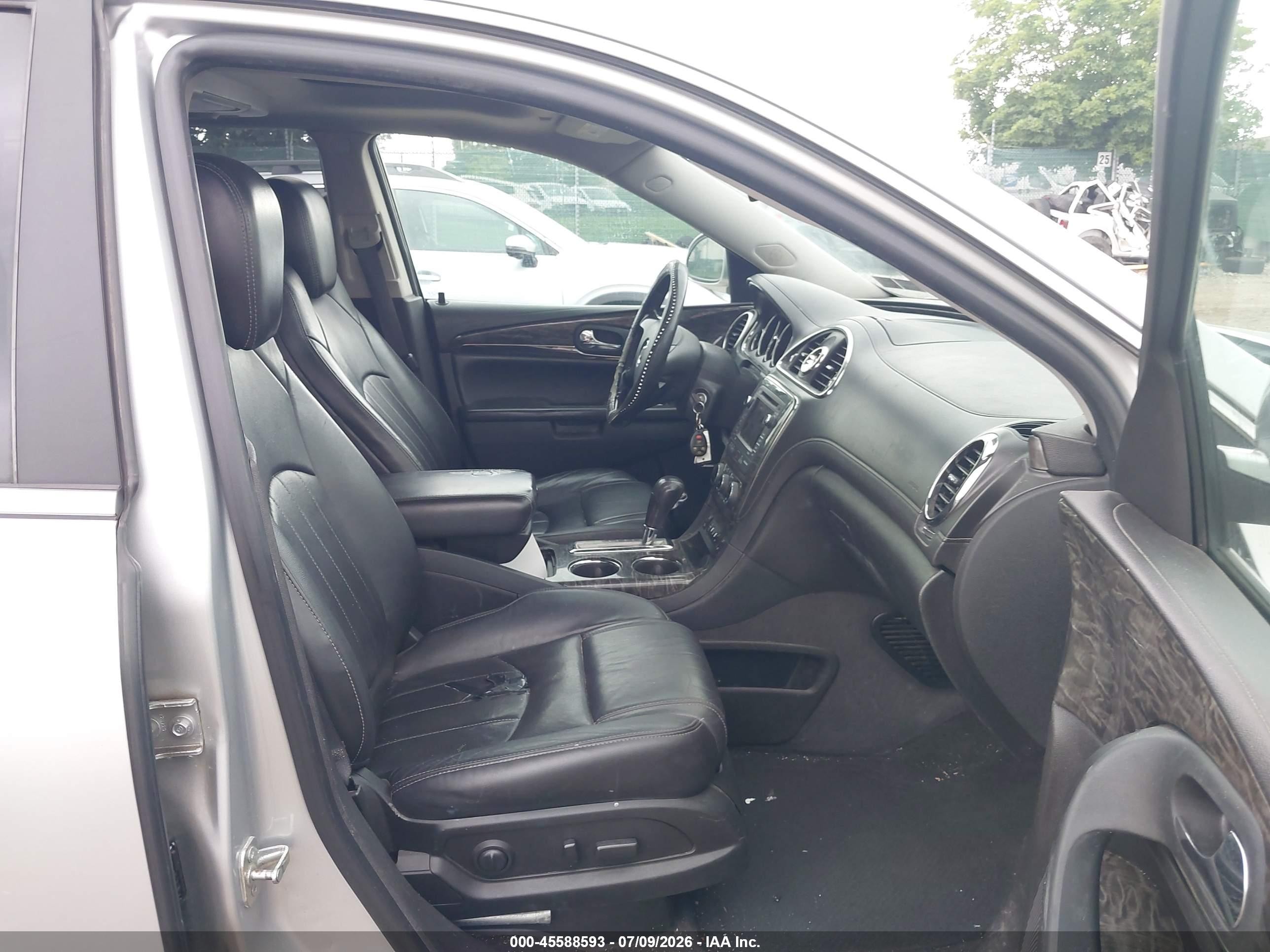 2014 Buick Enclave Premium Silver vin: 5GAKVCKD1EJ129640