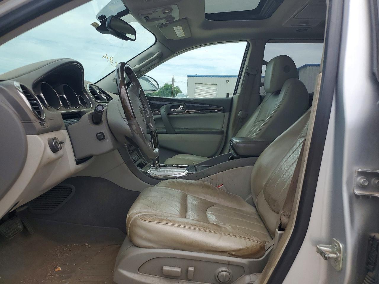 2014 Buick Enclave Silver vin: 5GAKVCKD1EJ324556